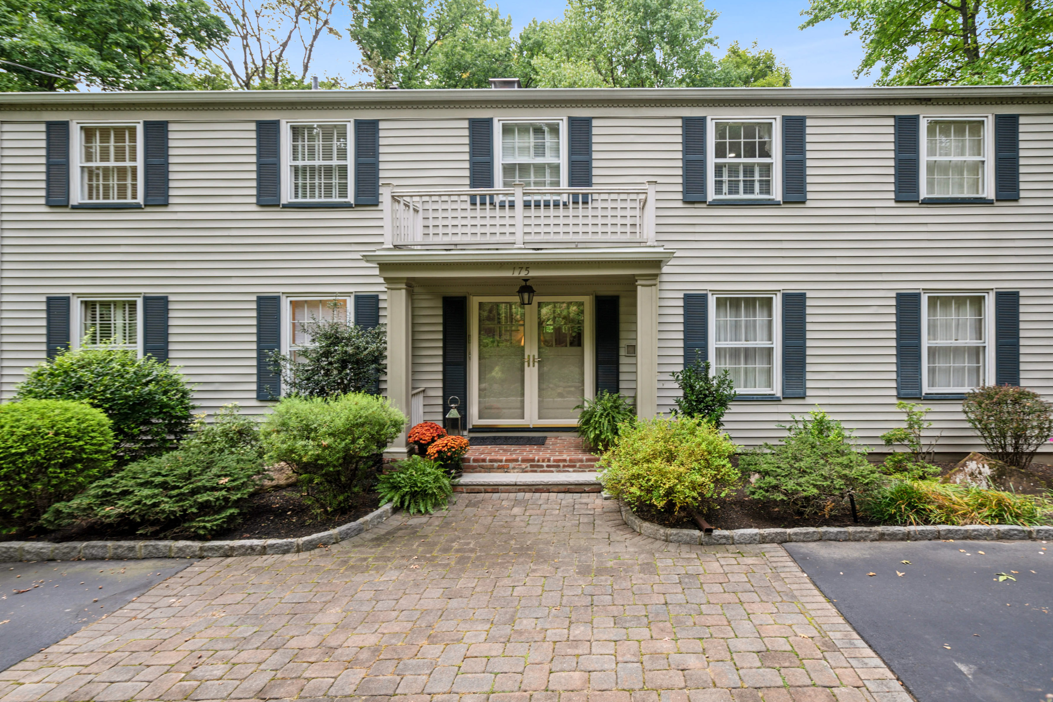 175 Grandview Ave 