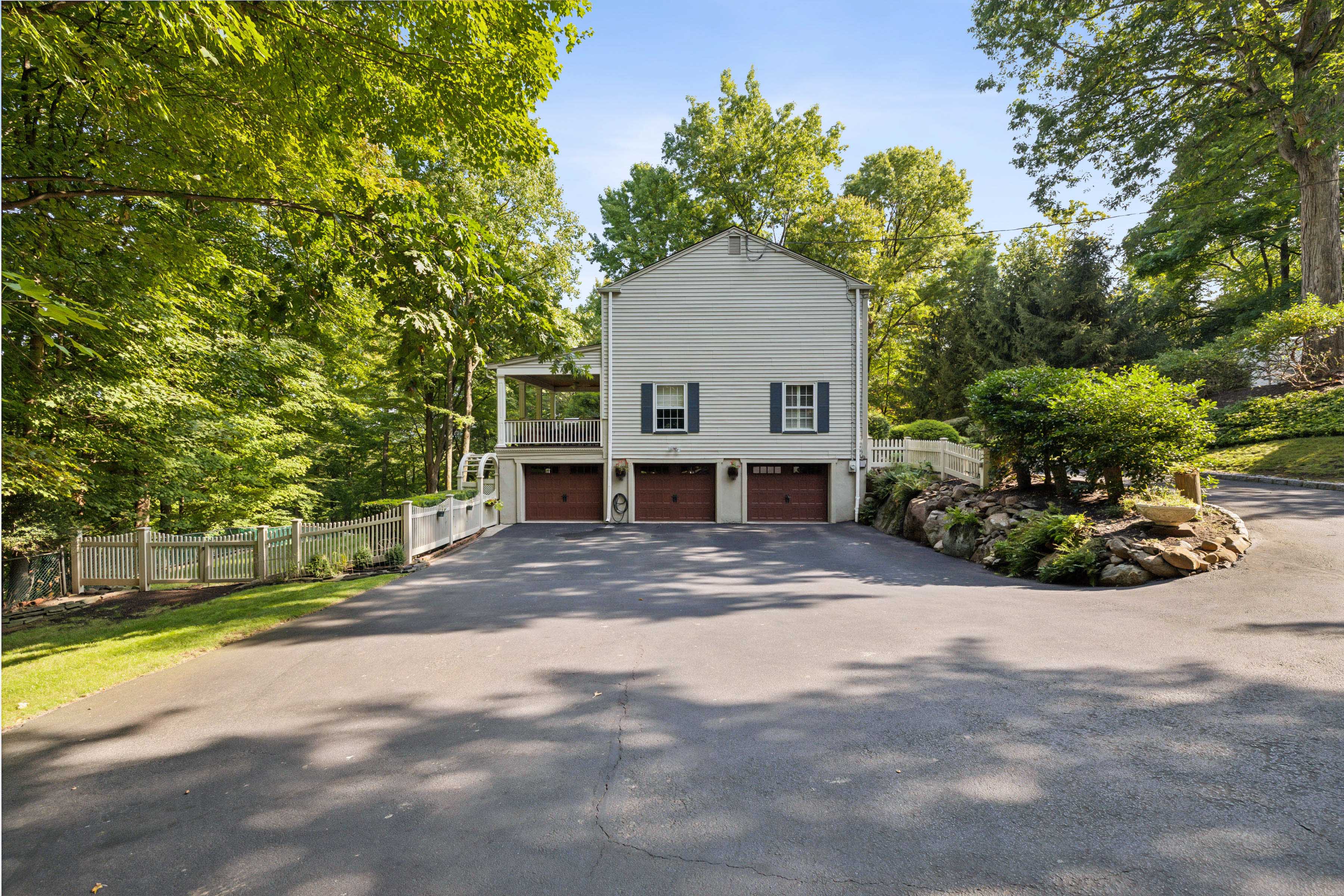 175 Grandview Ave 