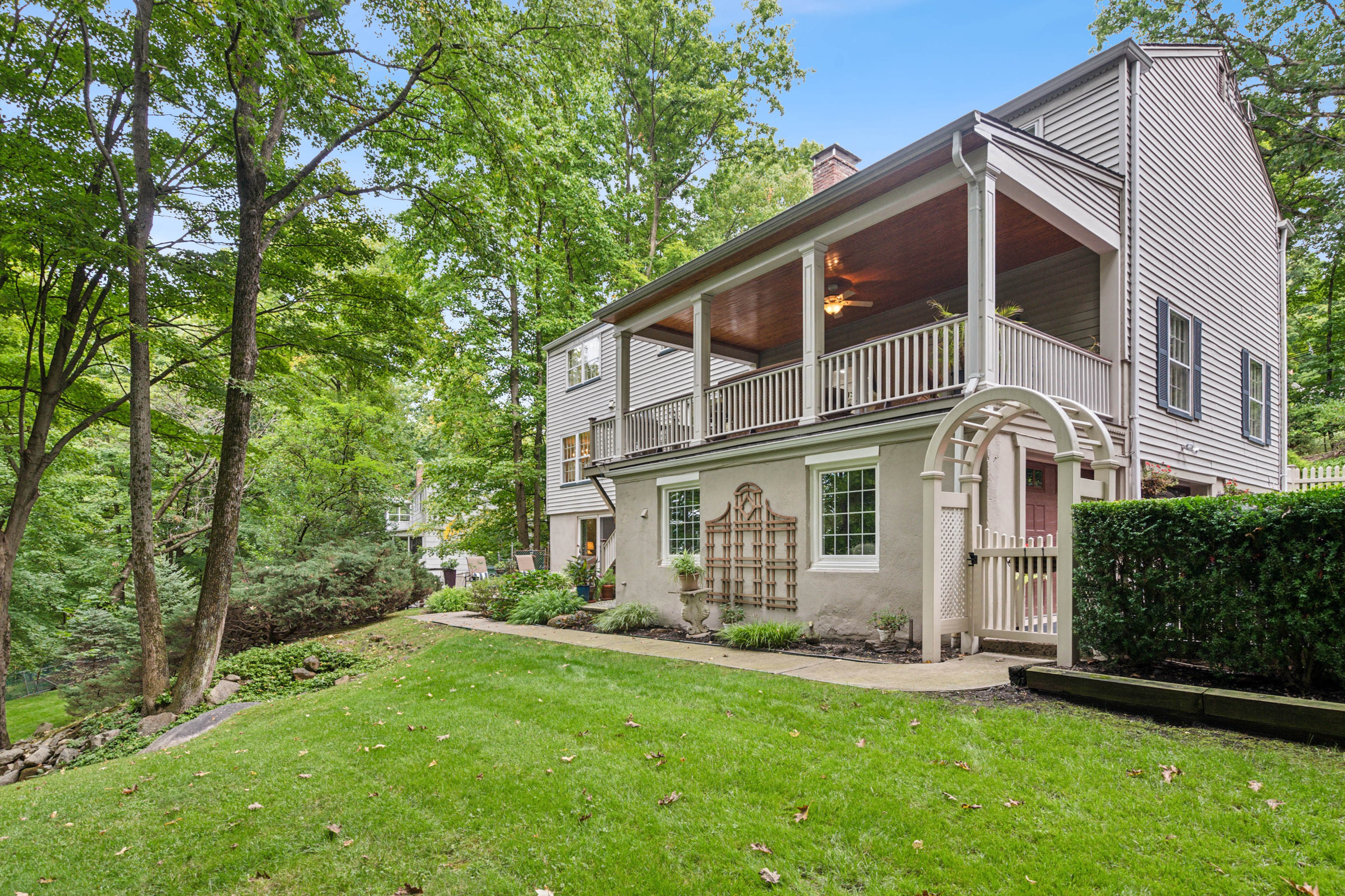 175 Grandview Ave 