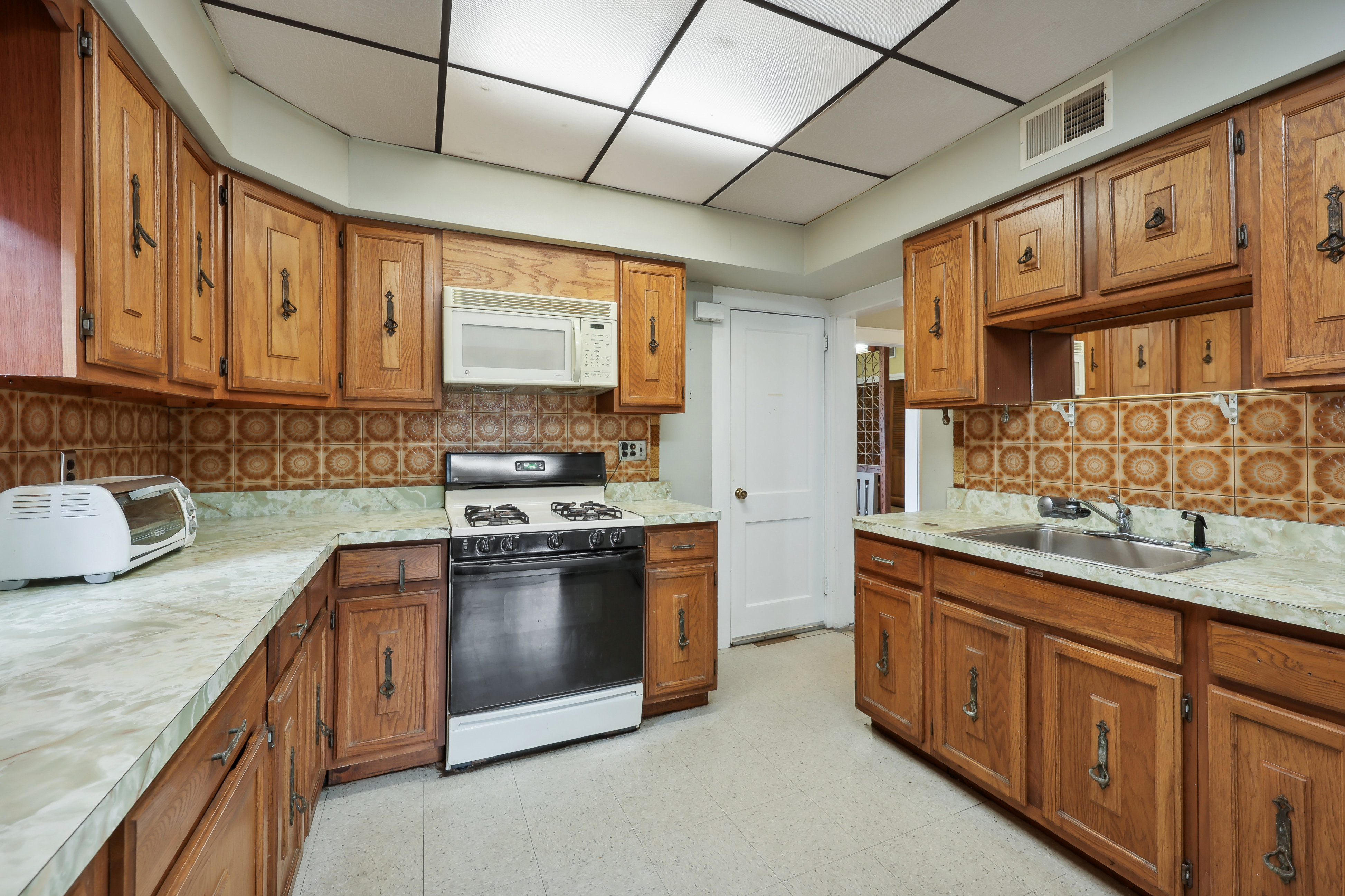 369 North 11th Street 