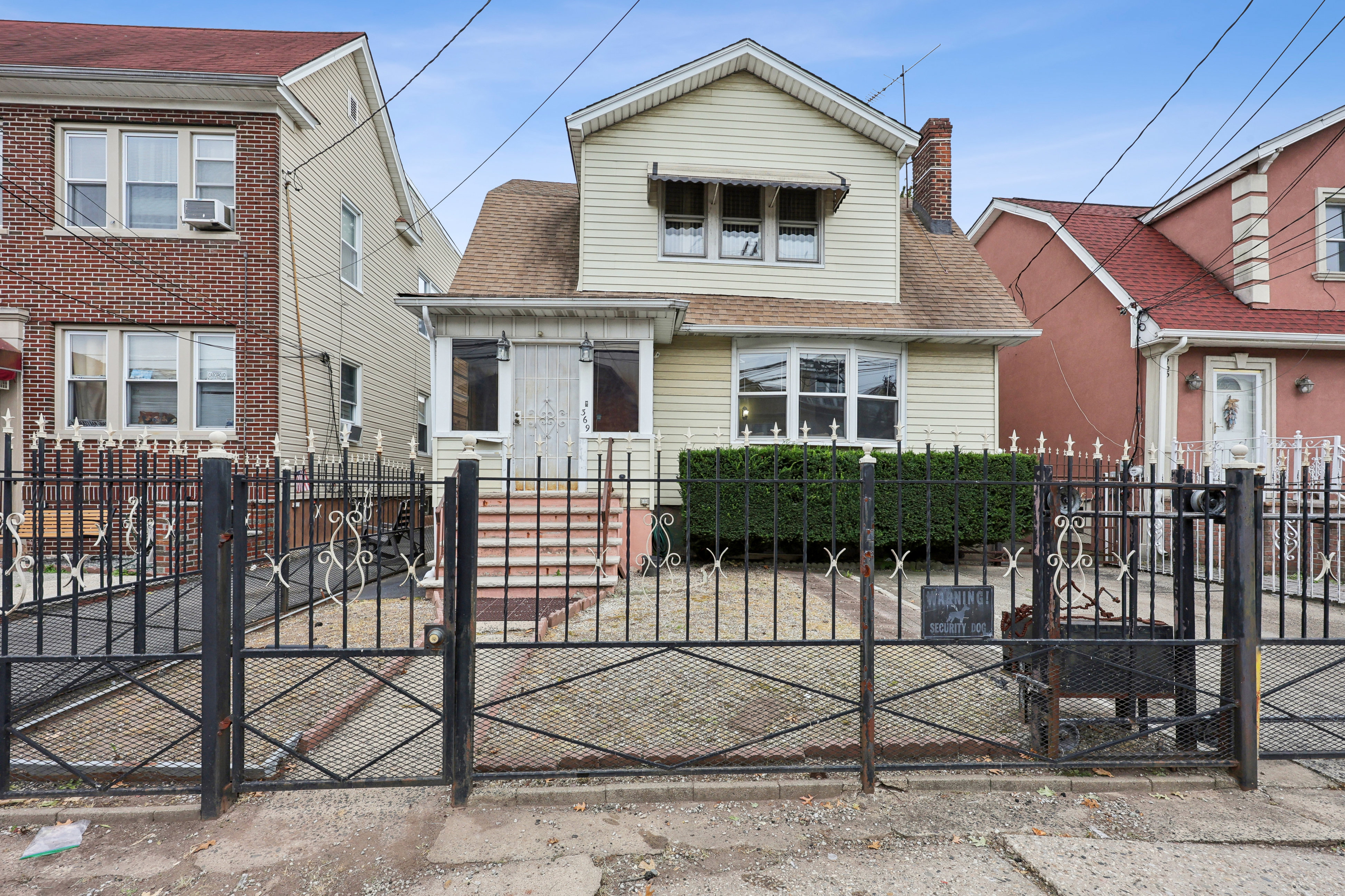 369 North 11th Street 