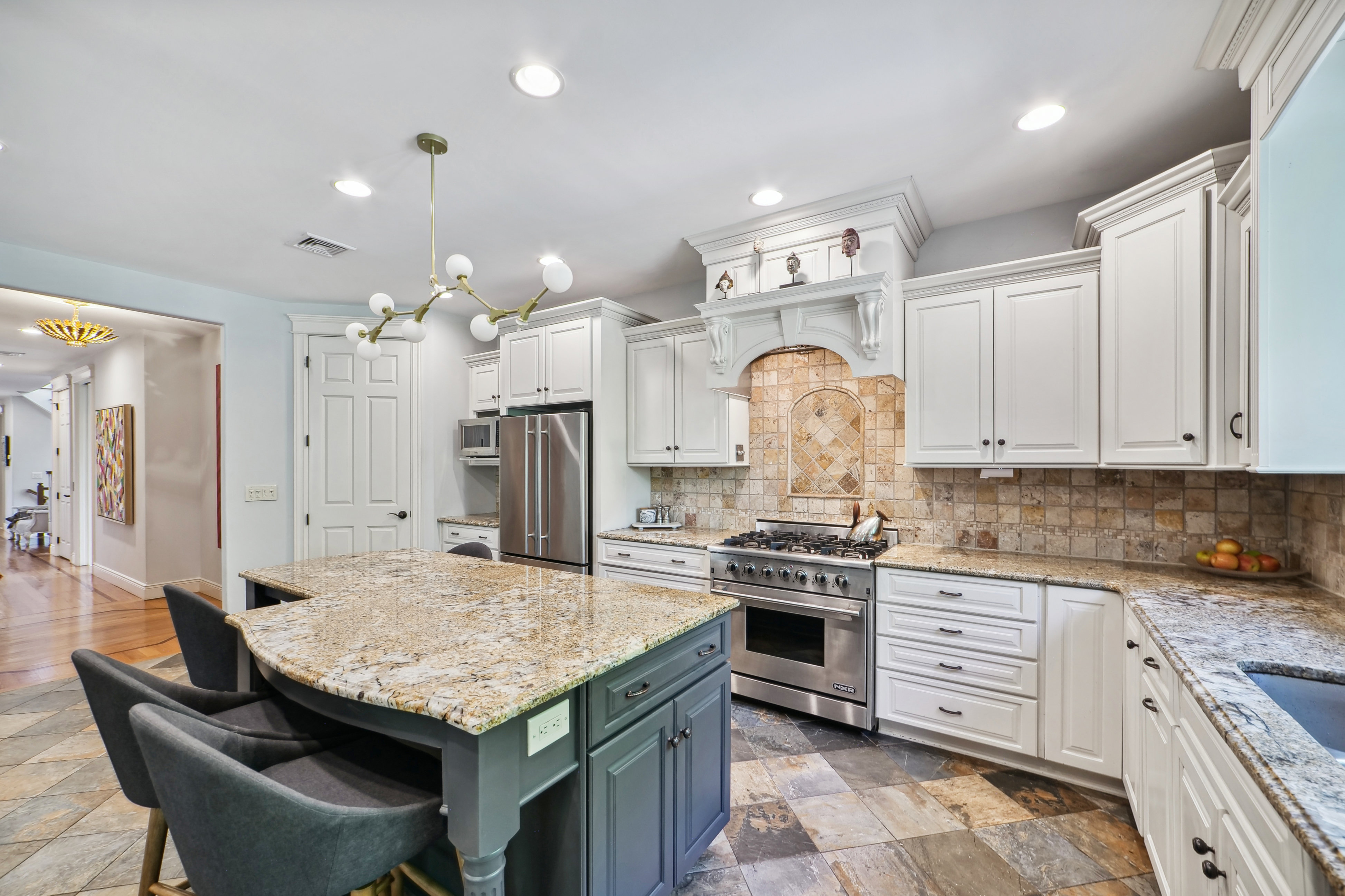 85 Lincoln Avenue 