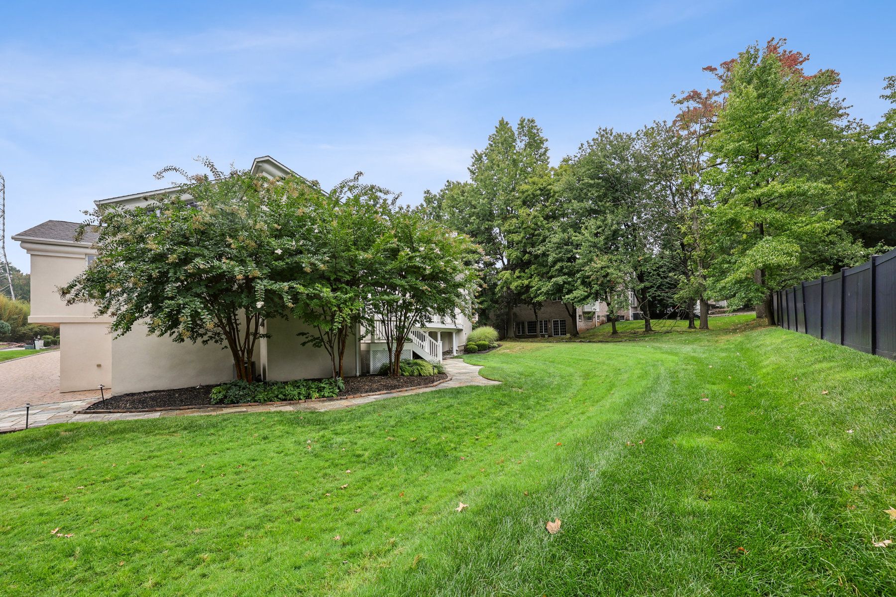 5 Timber Rock Ct 
