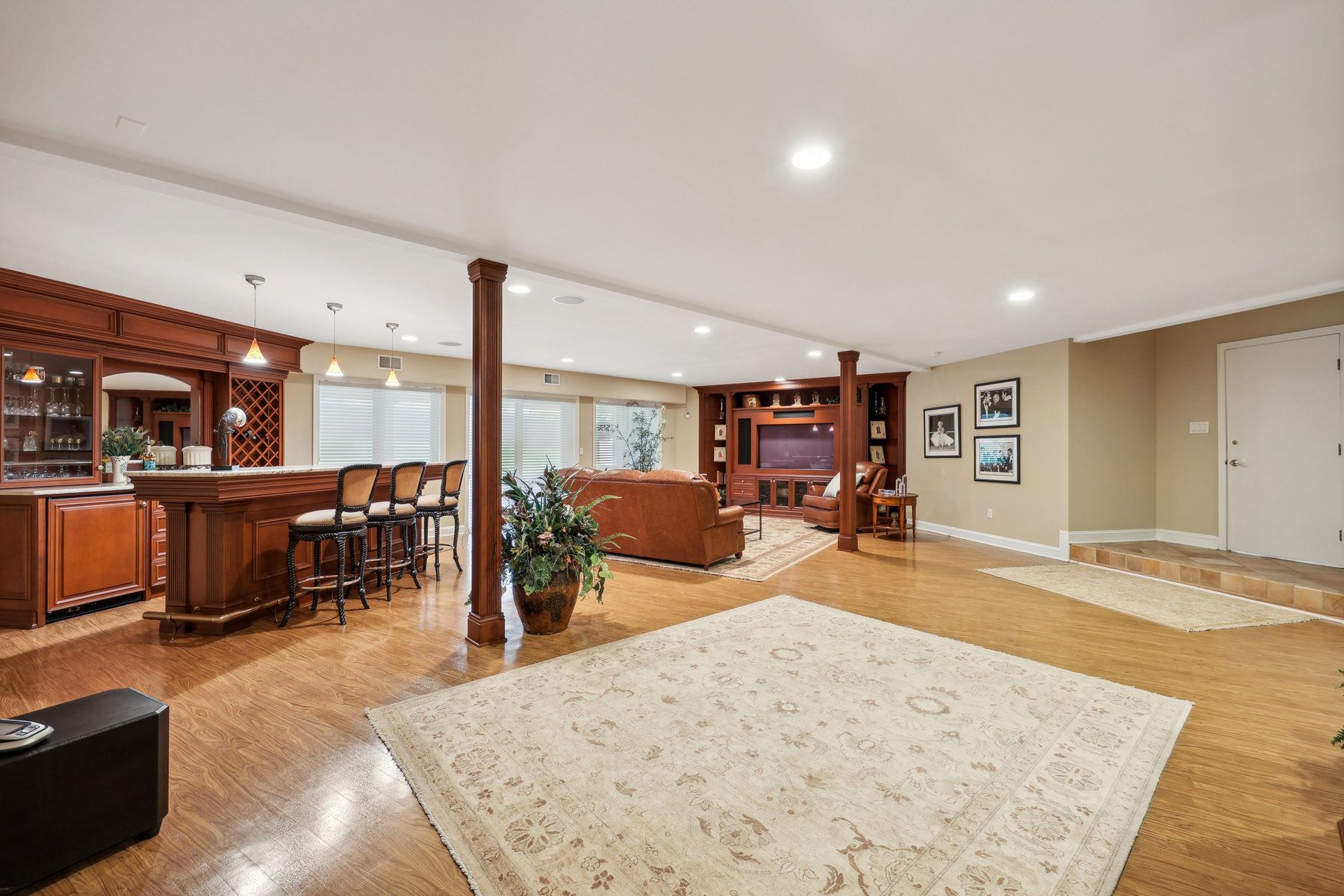 5 Timber Rock Ct 