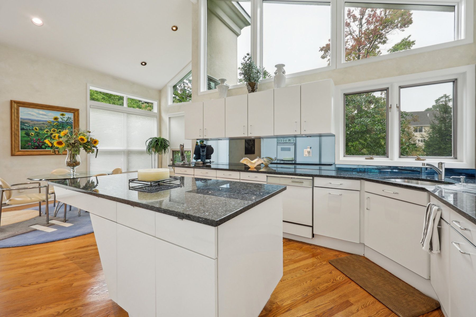 5 Timber Rock Ct 