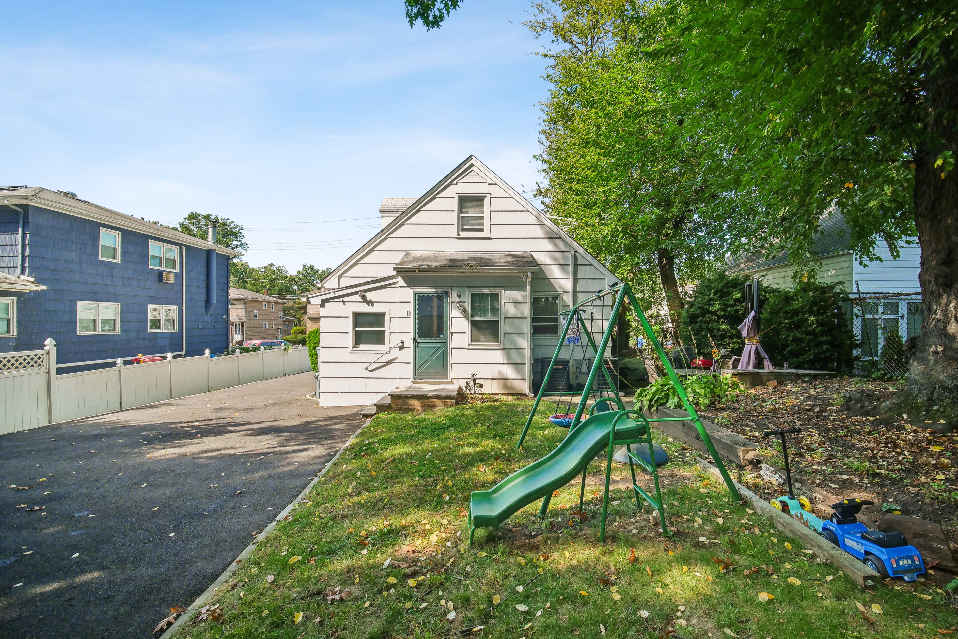 19 Cook Road 