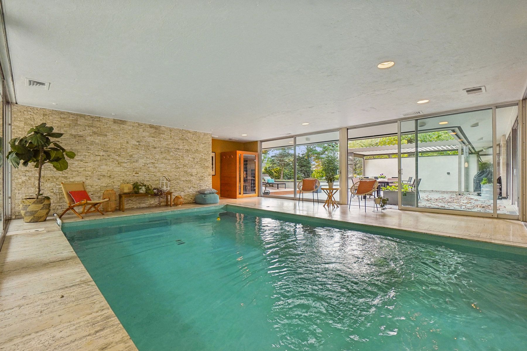 131 Heller Way 