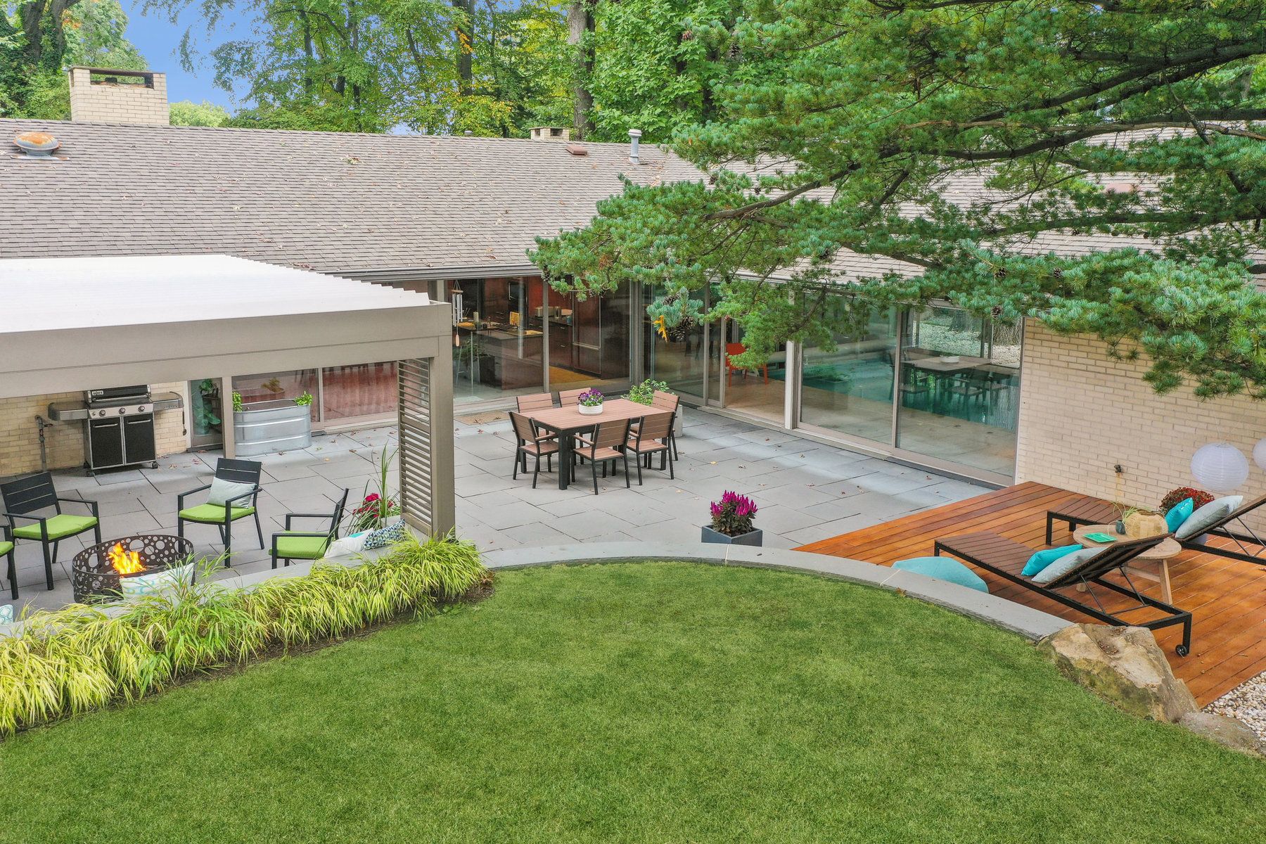 131 Heller Way 