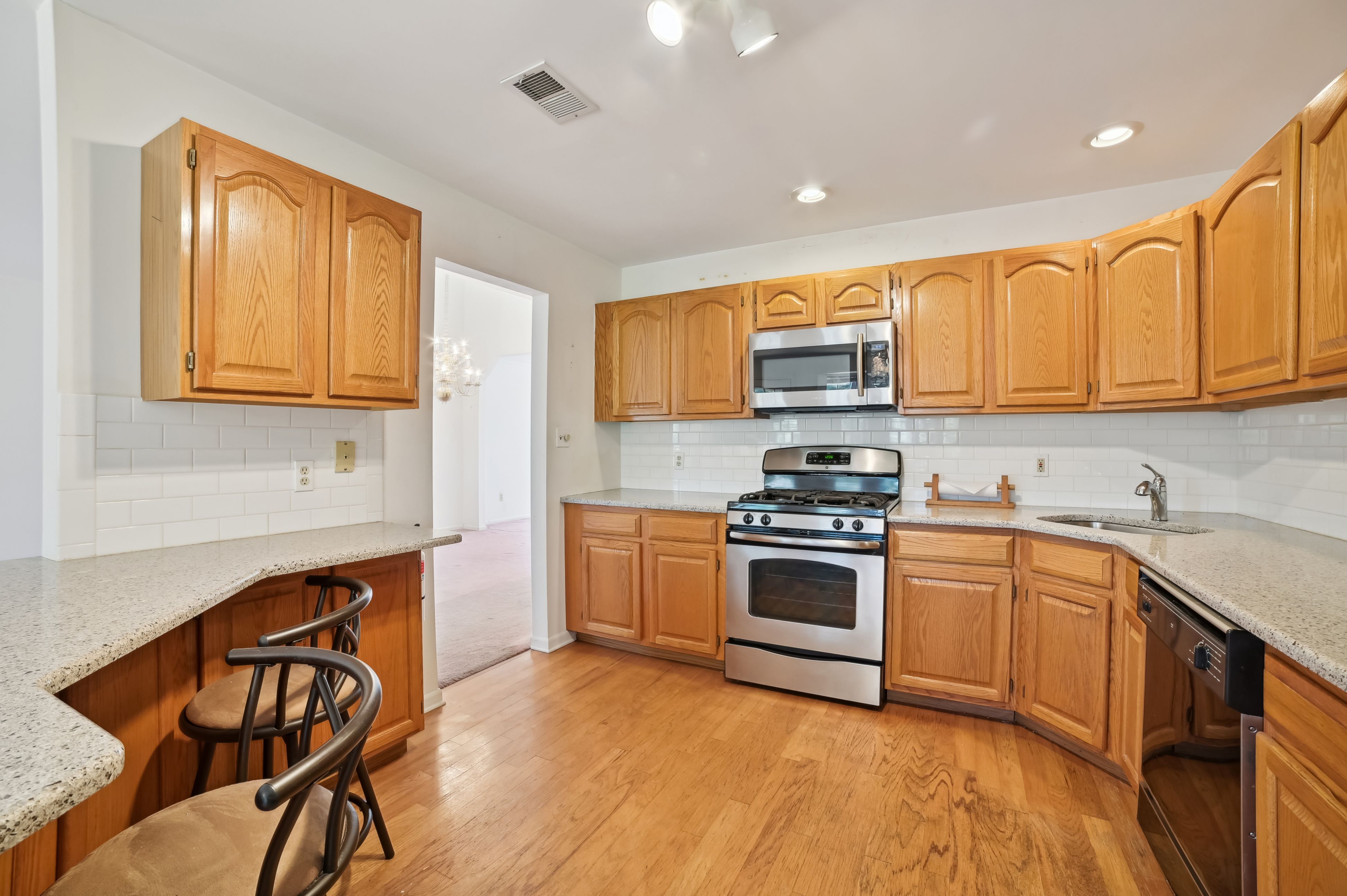 64 Knoll Court 