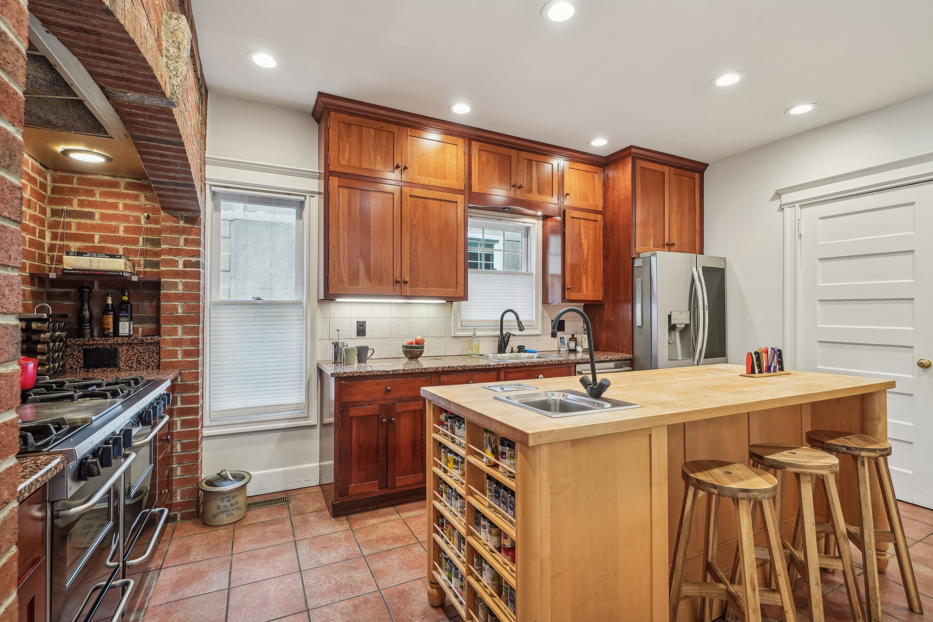 118 Edgemont Road 