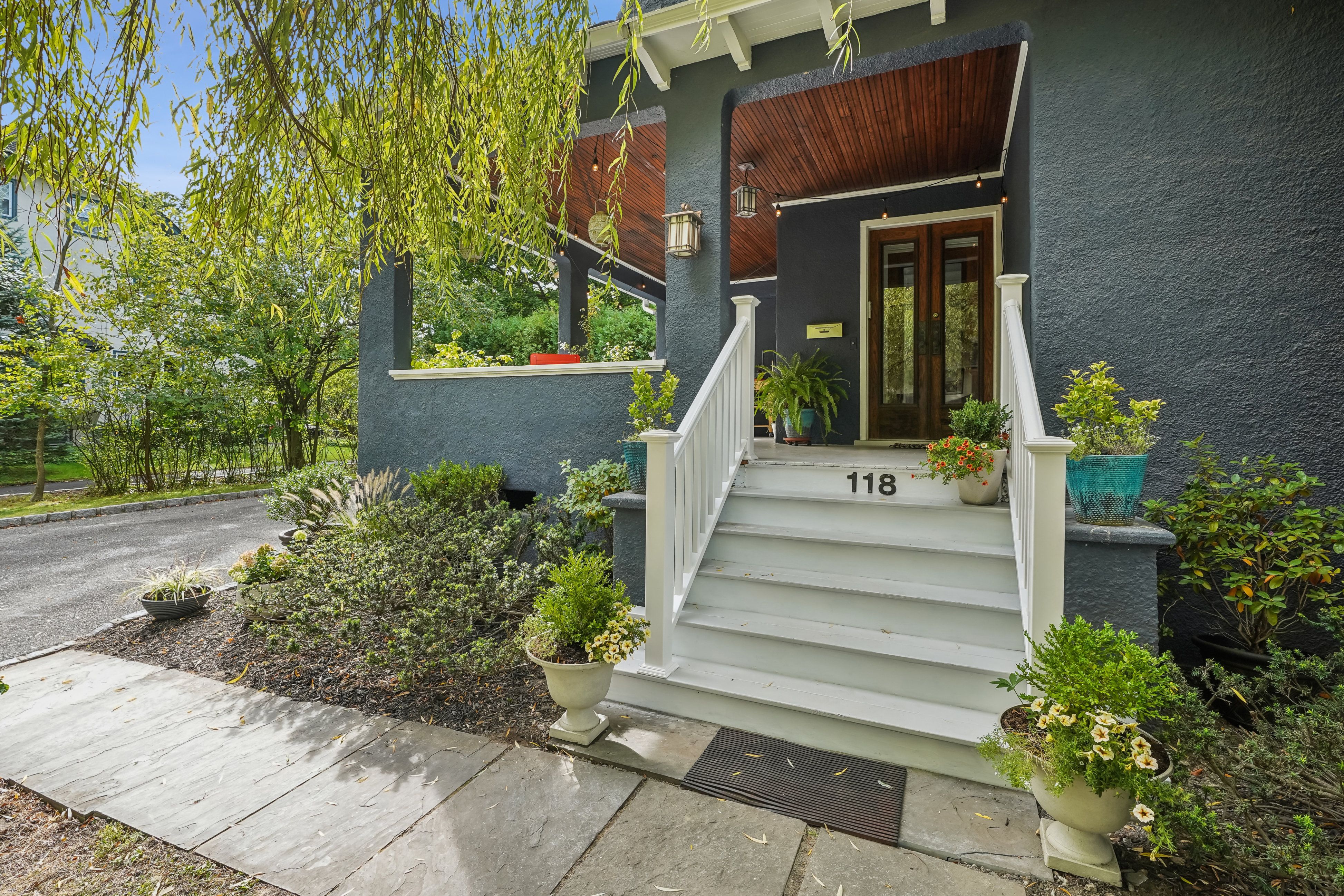 118 Edgemont Road 