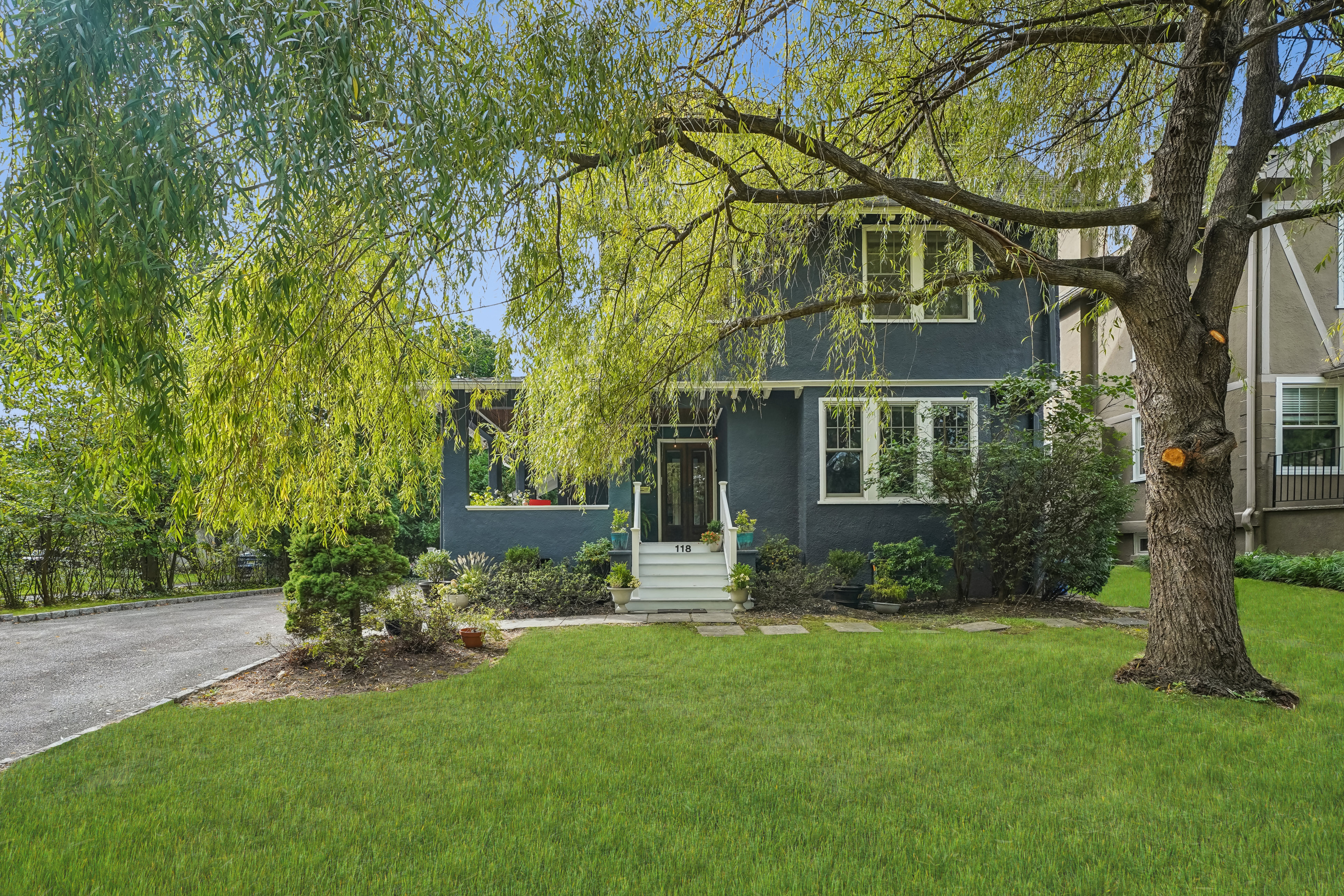 118 Edgemont Road 