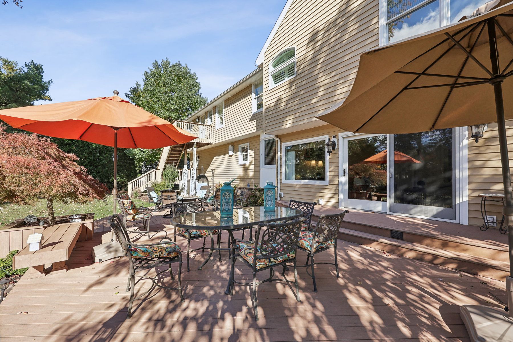 15 Woodside Ave 