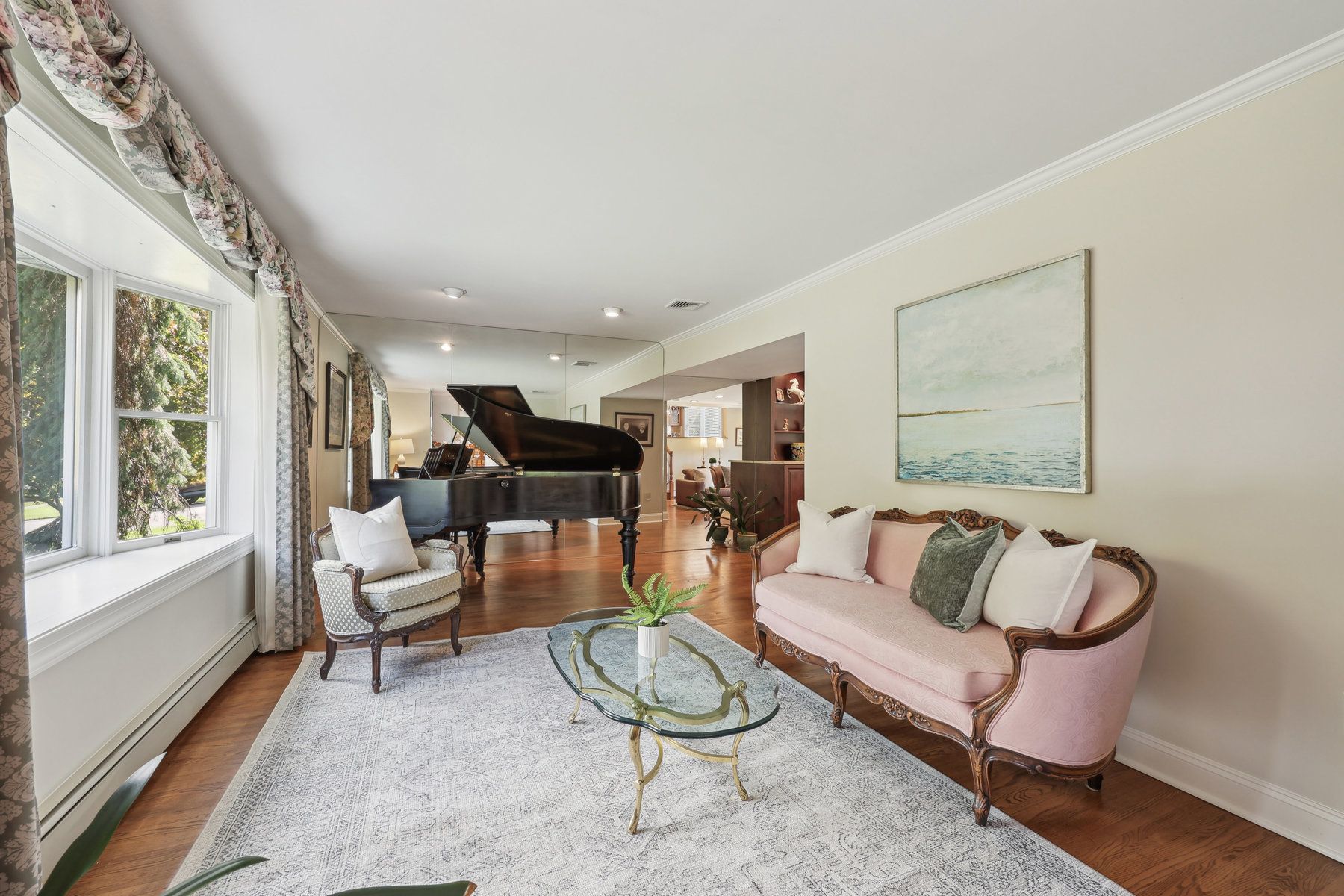 15 Woodside Ave 