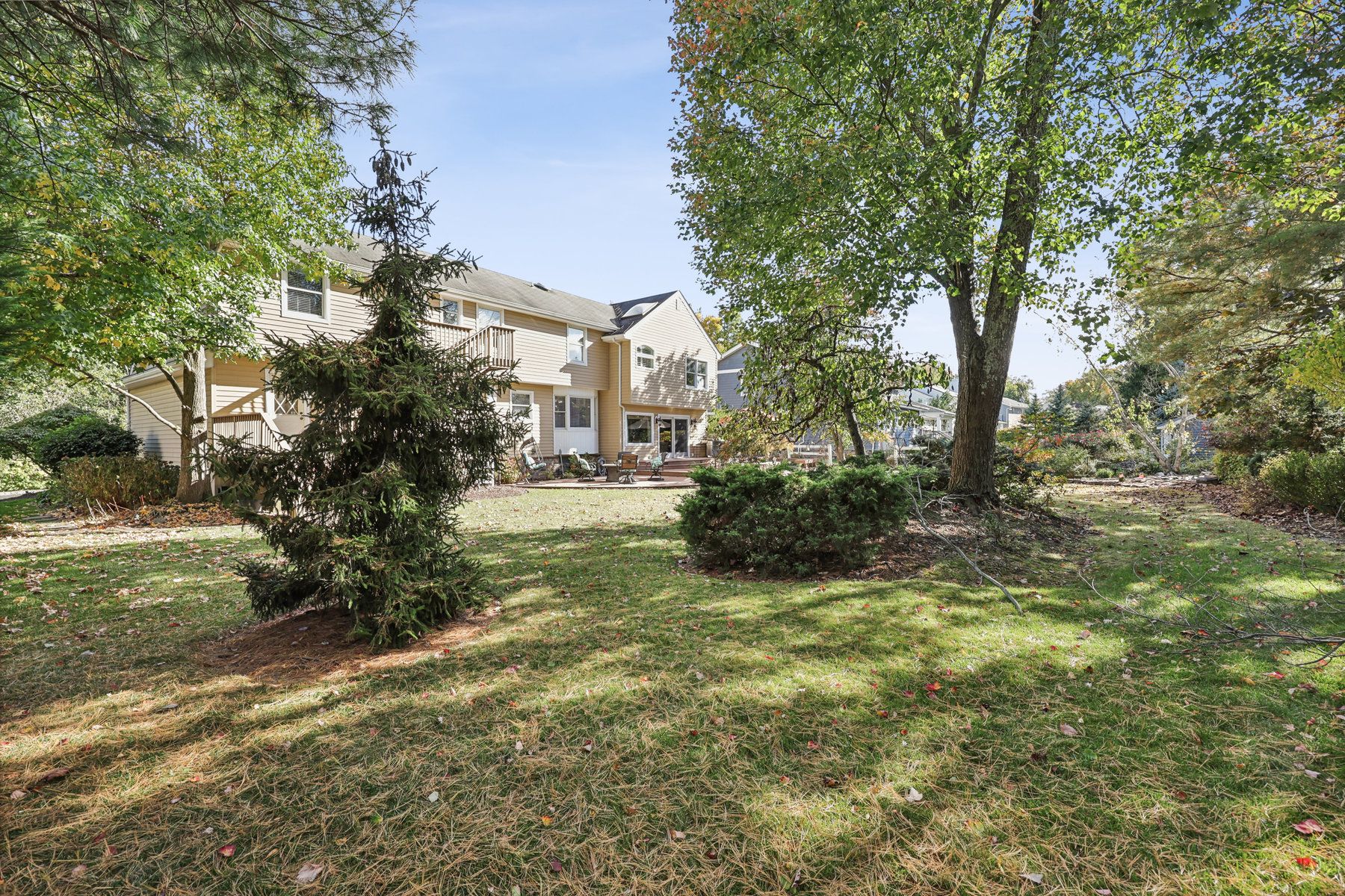 15 Woodside Ave 