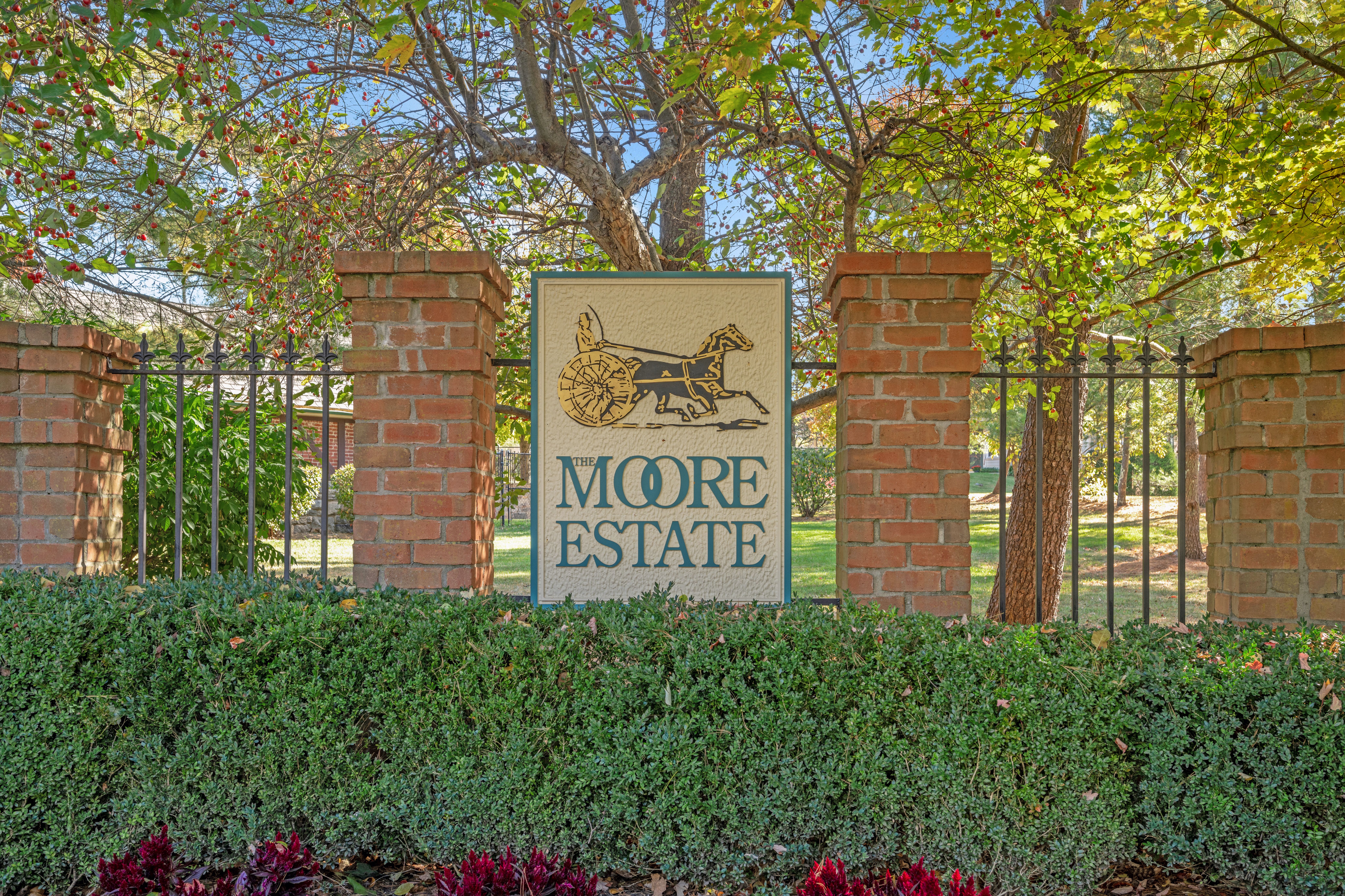 2 Gate House Court 