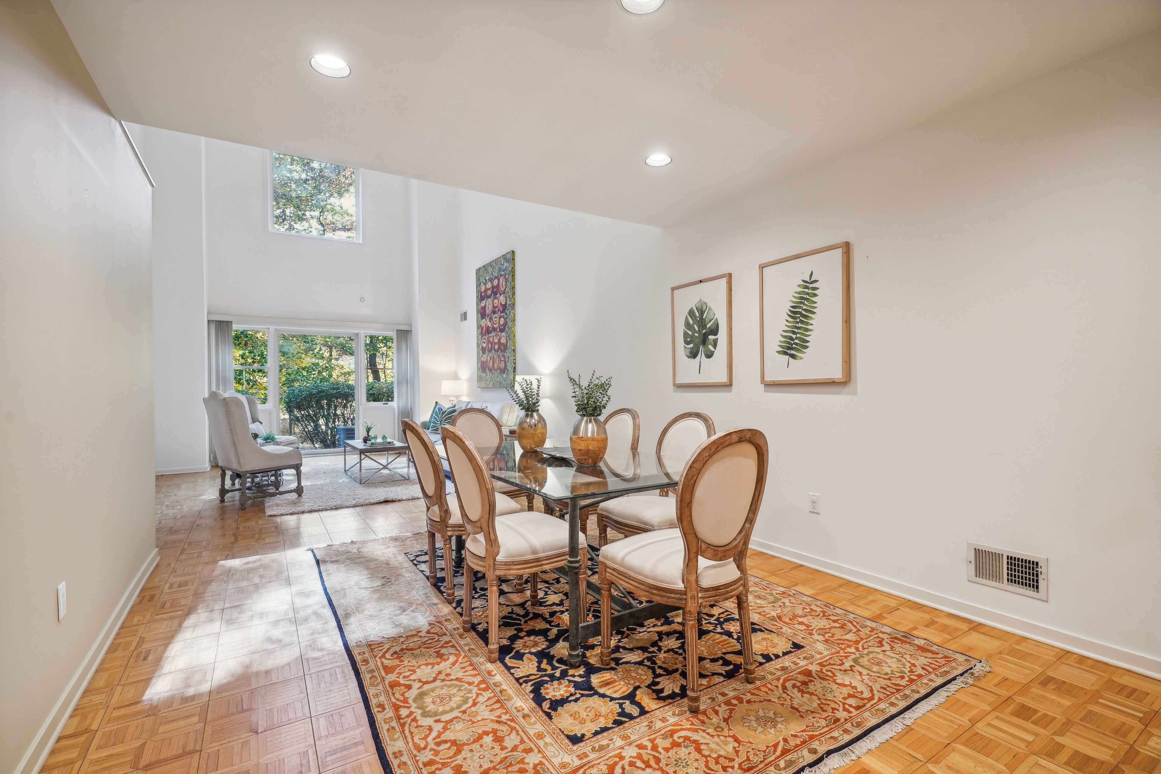 42 Woodcrest Drive 