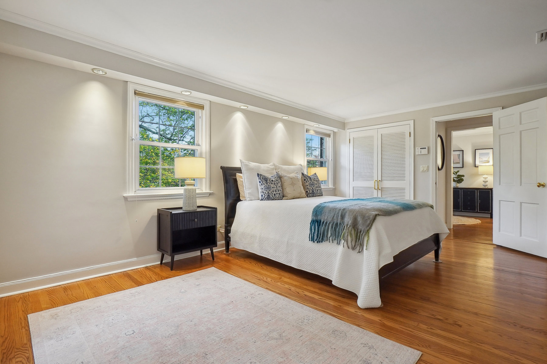 18 Greenview Way 