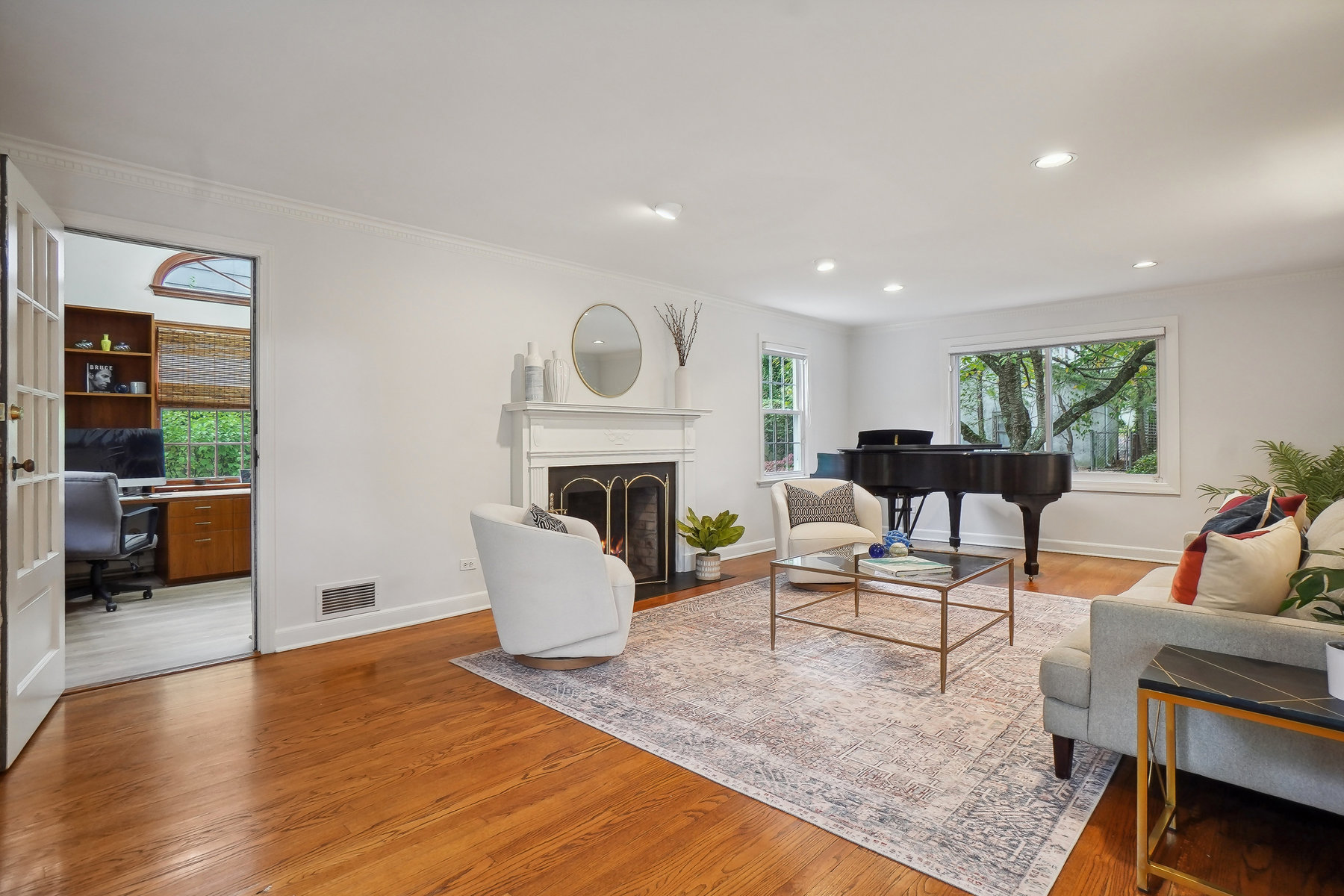 18 Greenview Way 