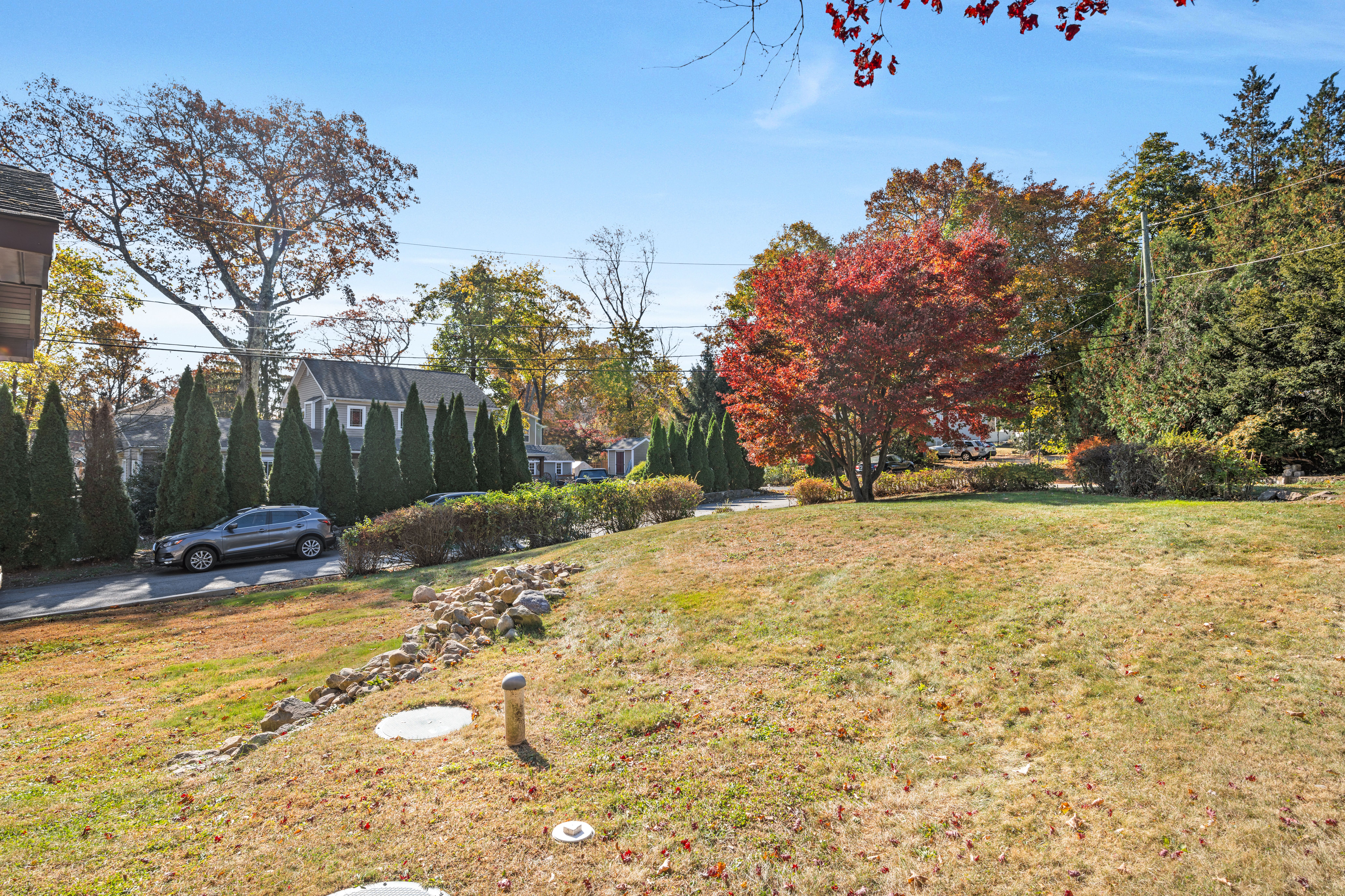 4 Lakeview Drive 