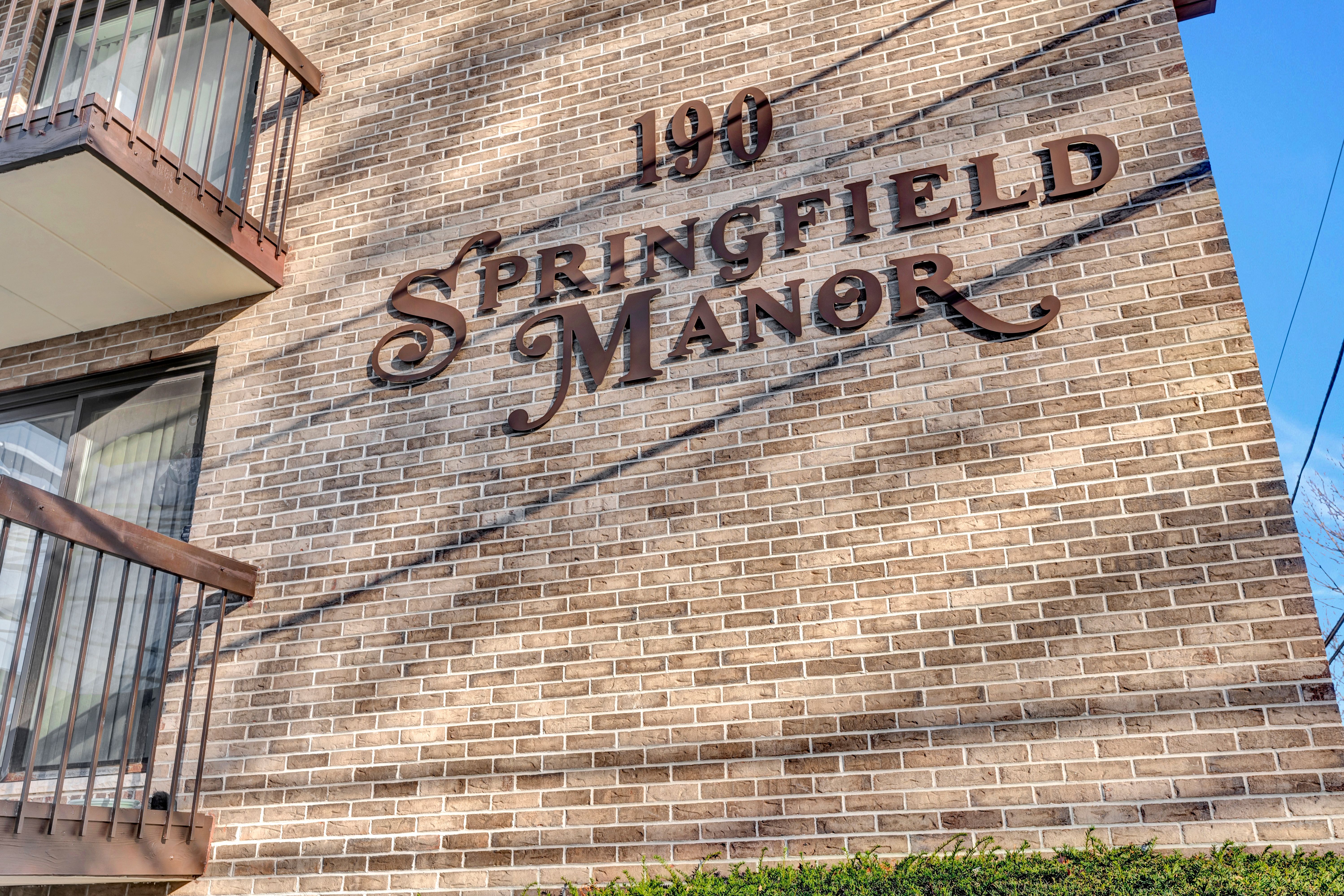 190 Morris Avenue, Unit 4F 