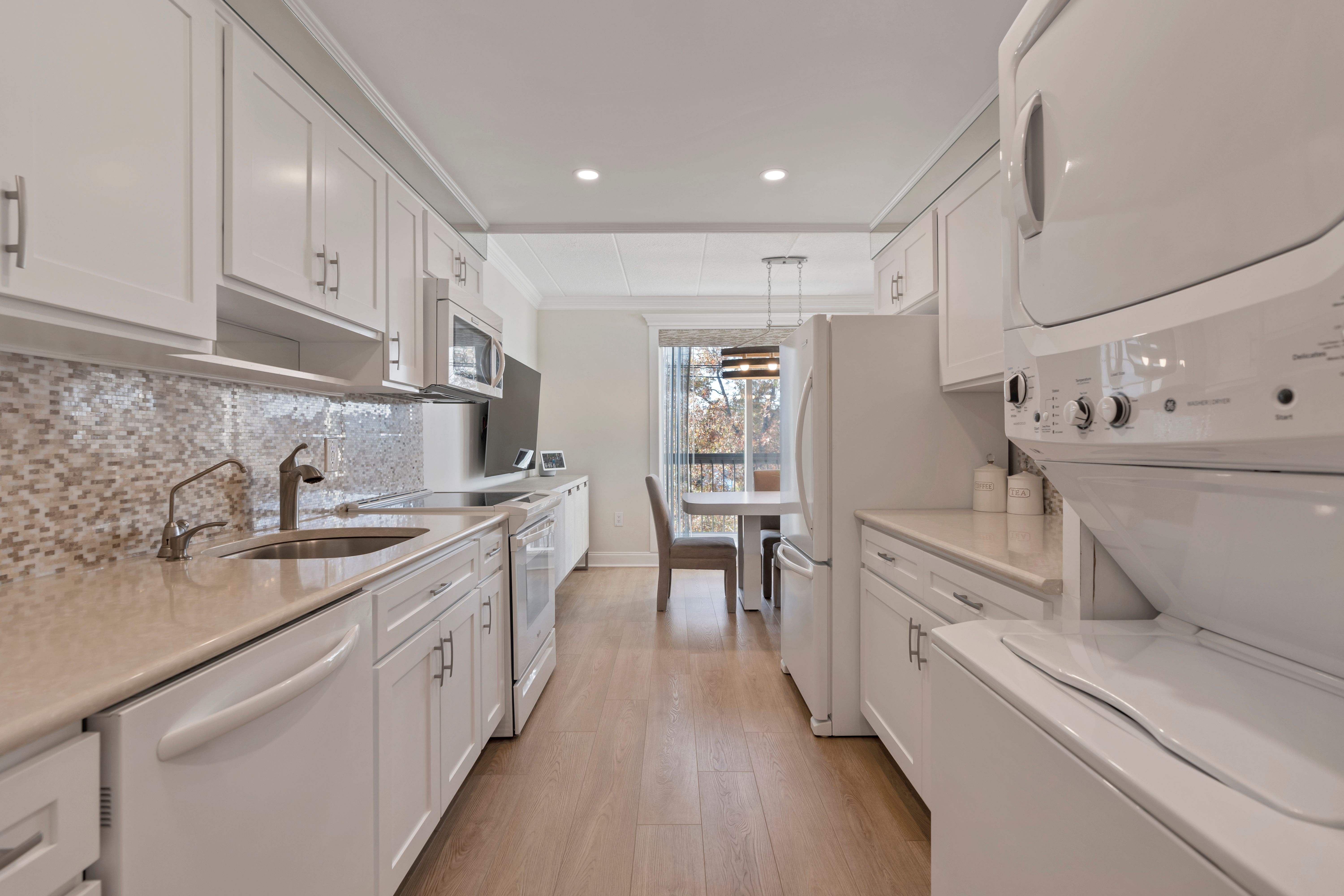 190 Morris Avenue, Unit 4F 