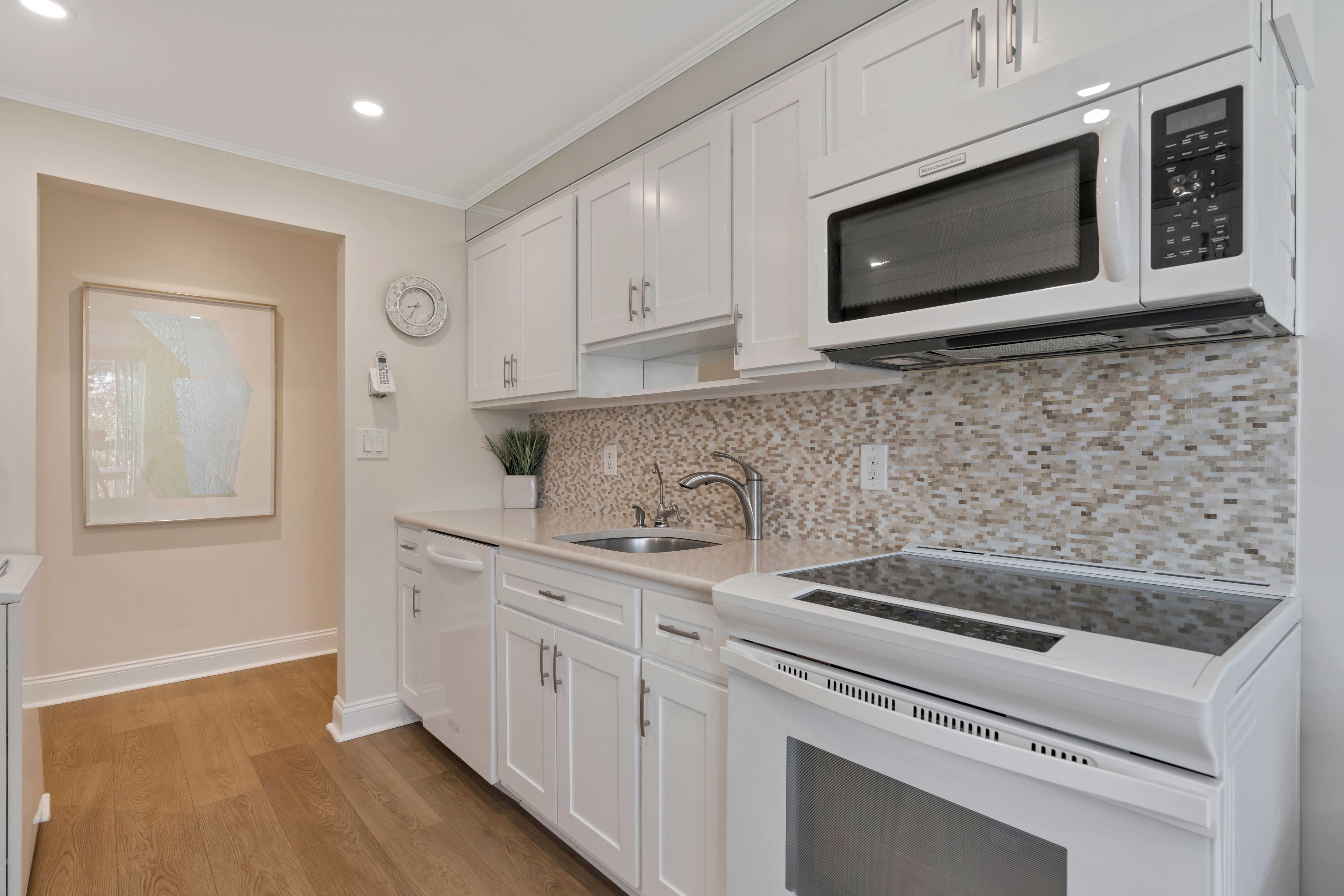 190 Morris Avenue, Unit 4F 