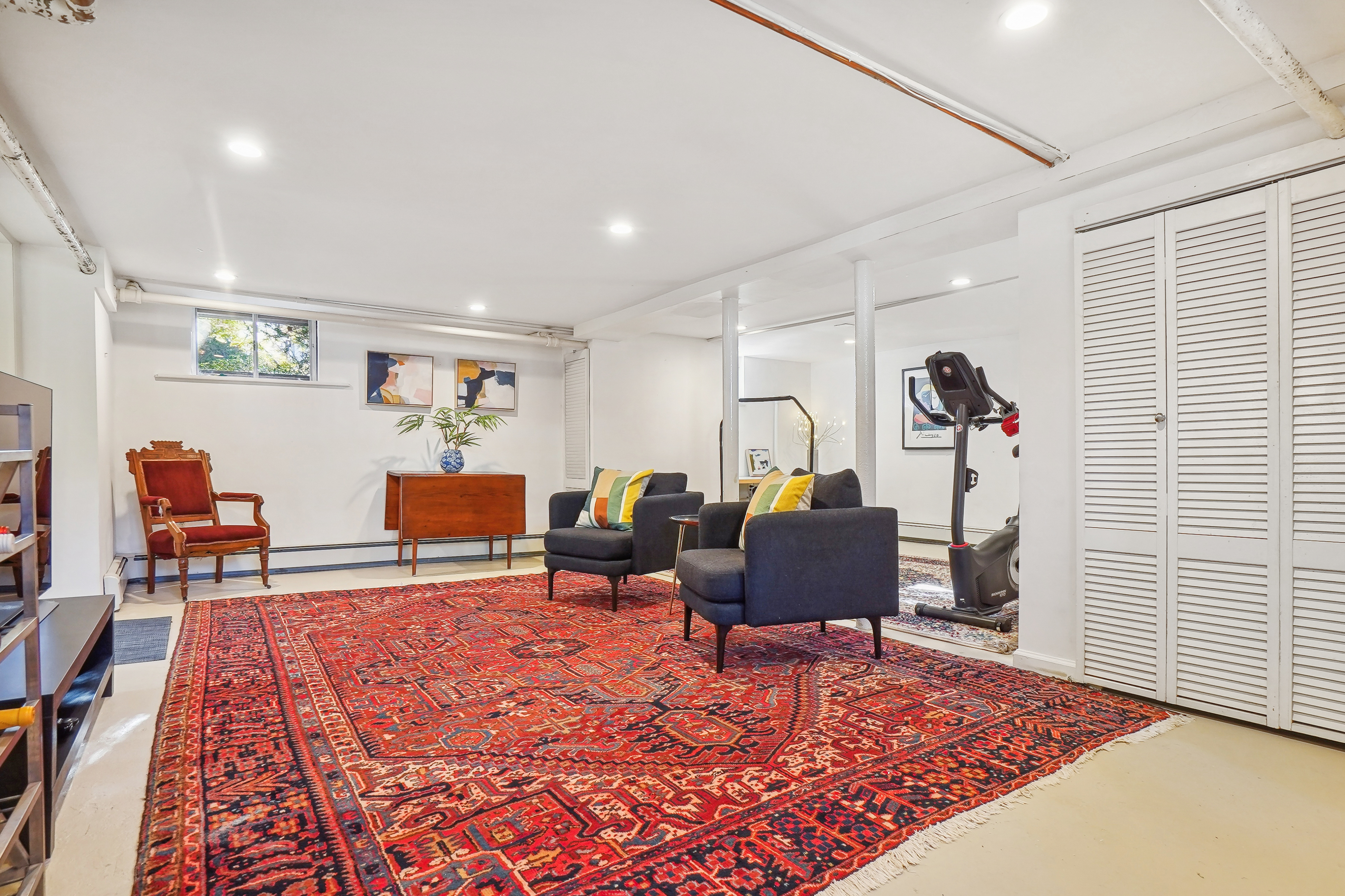9 Carolin Road 