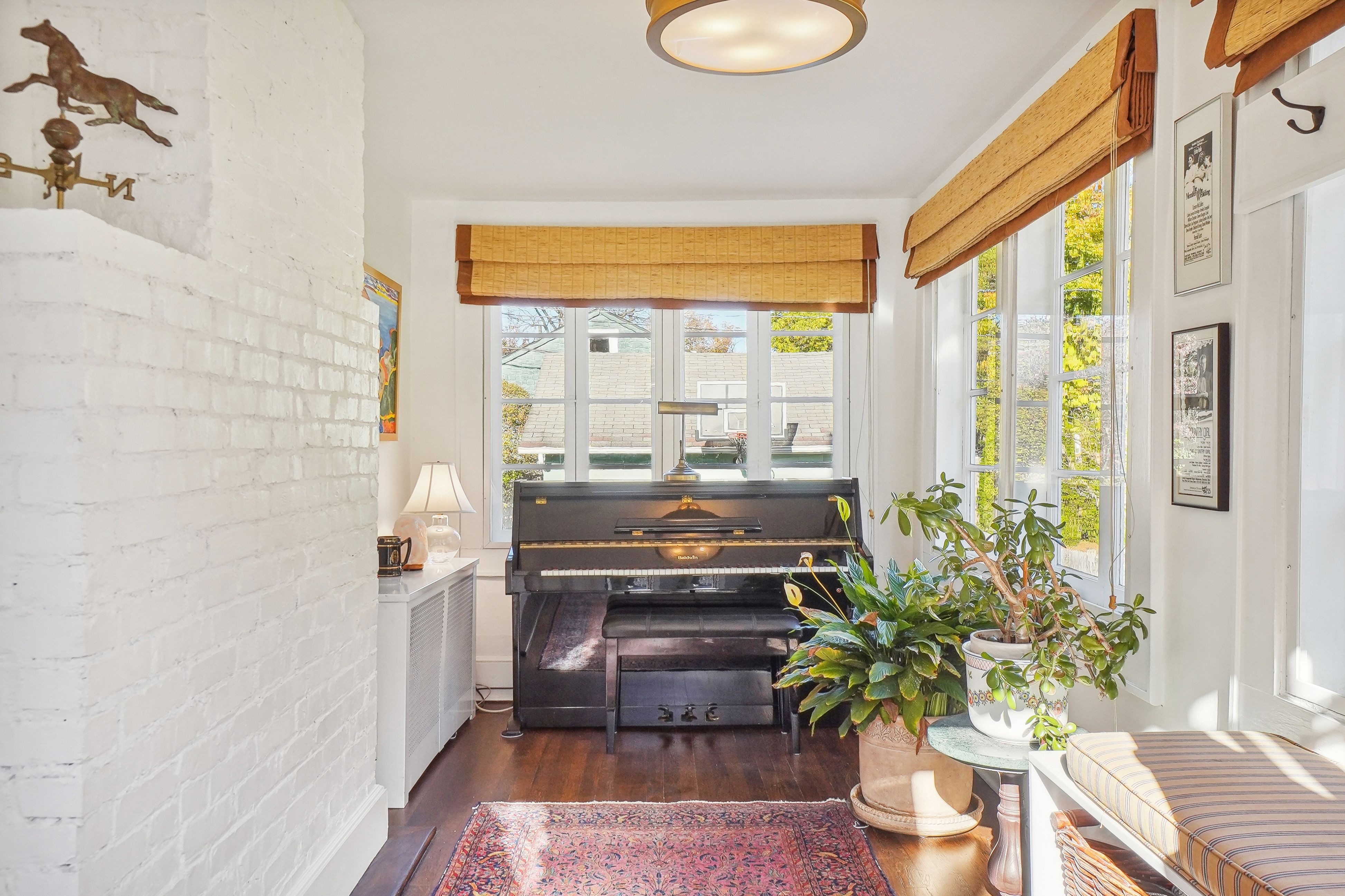 9 Carolin Road 