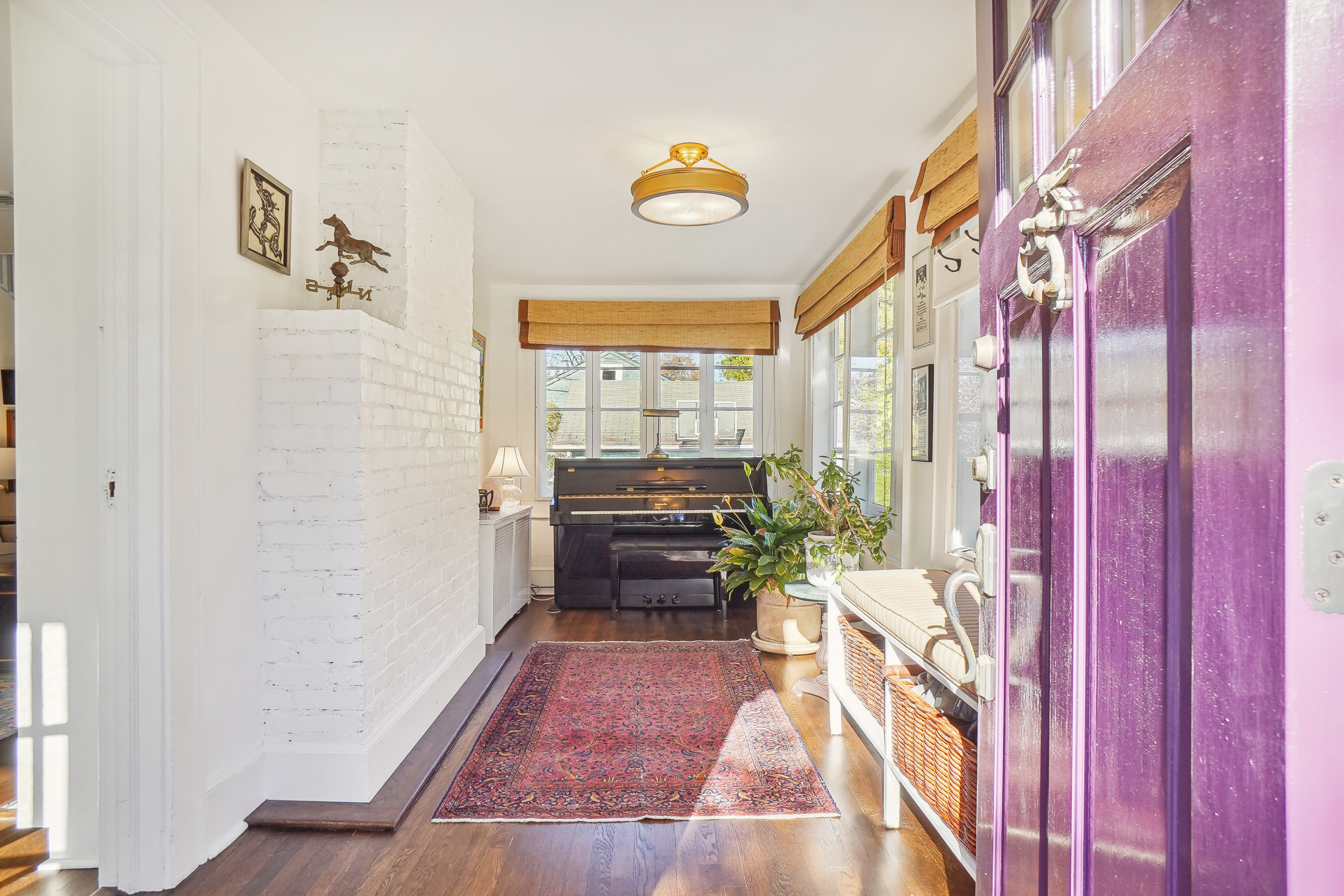 9 Carolin Road 