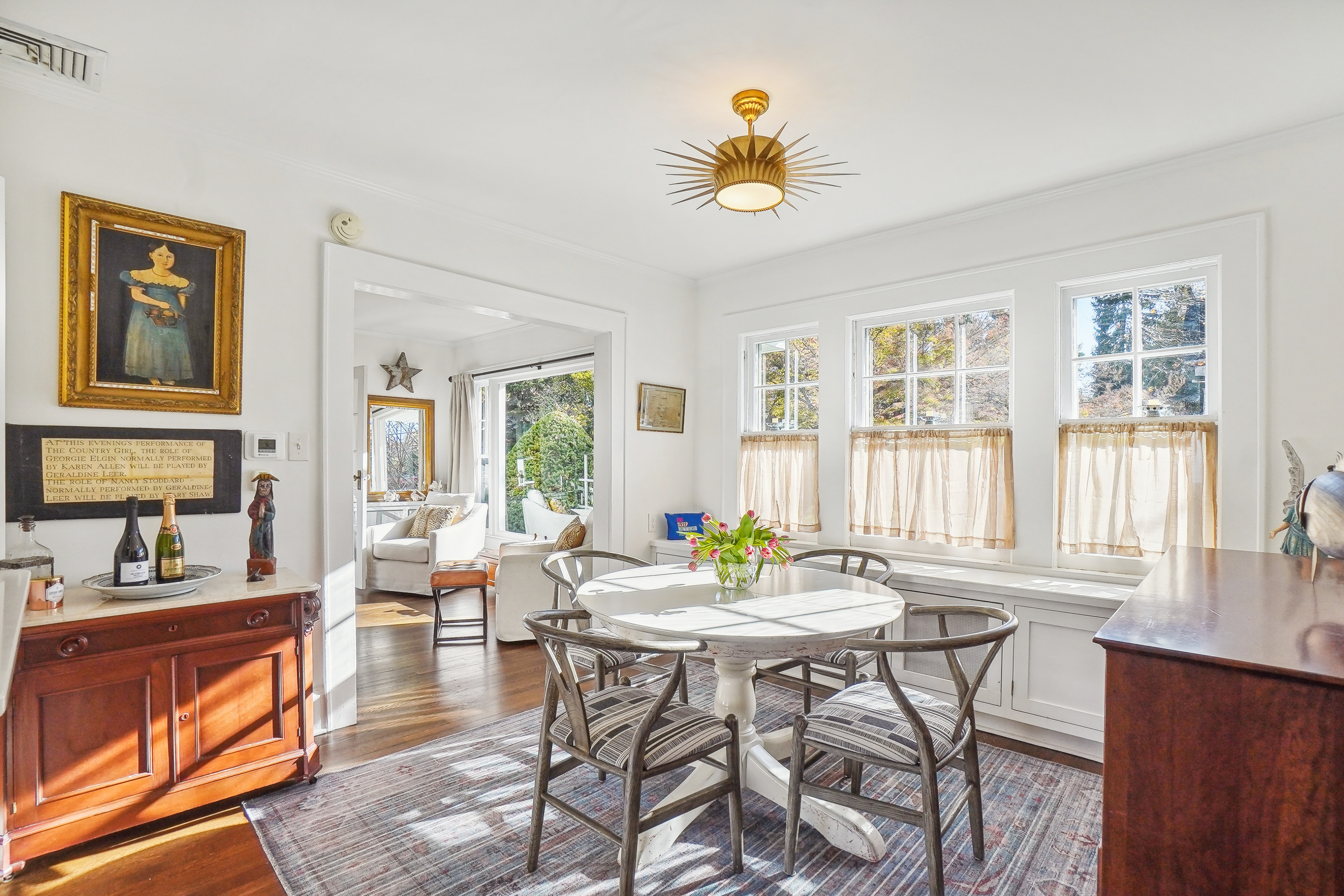 9 Carolin Road 