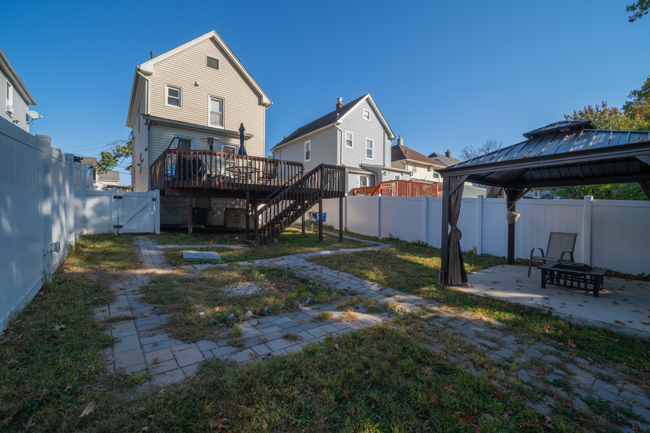 38 Walnut Street 