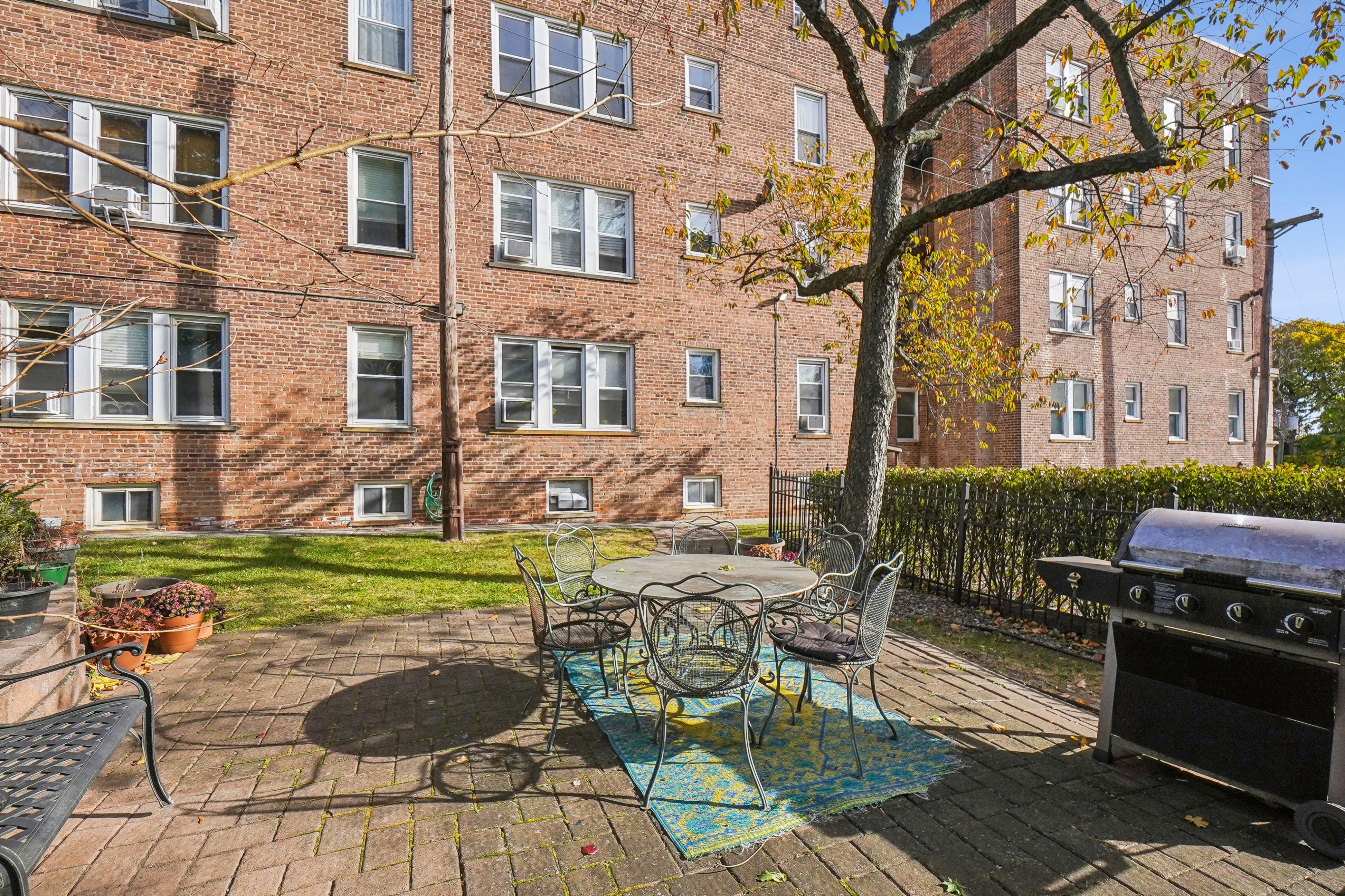 14 Forest Street #105