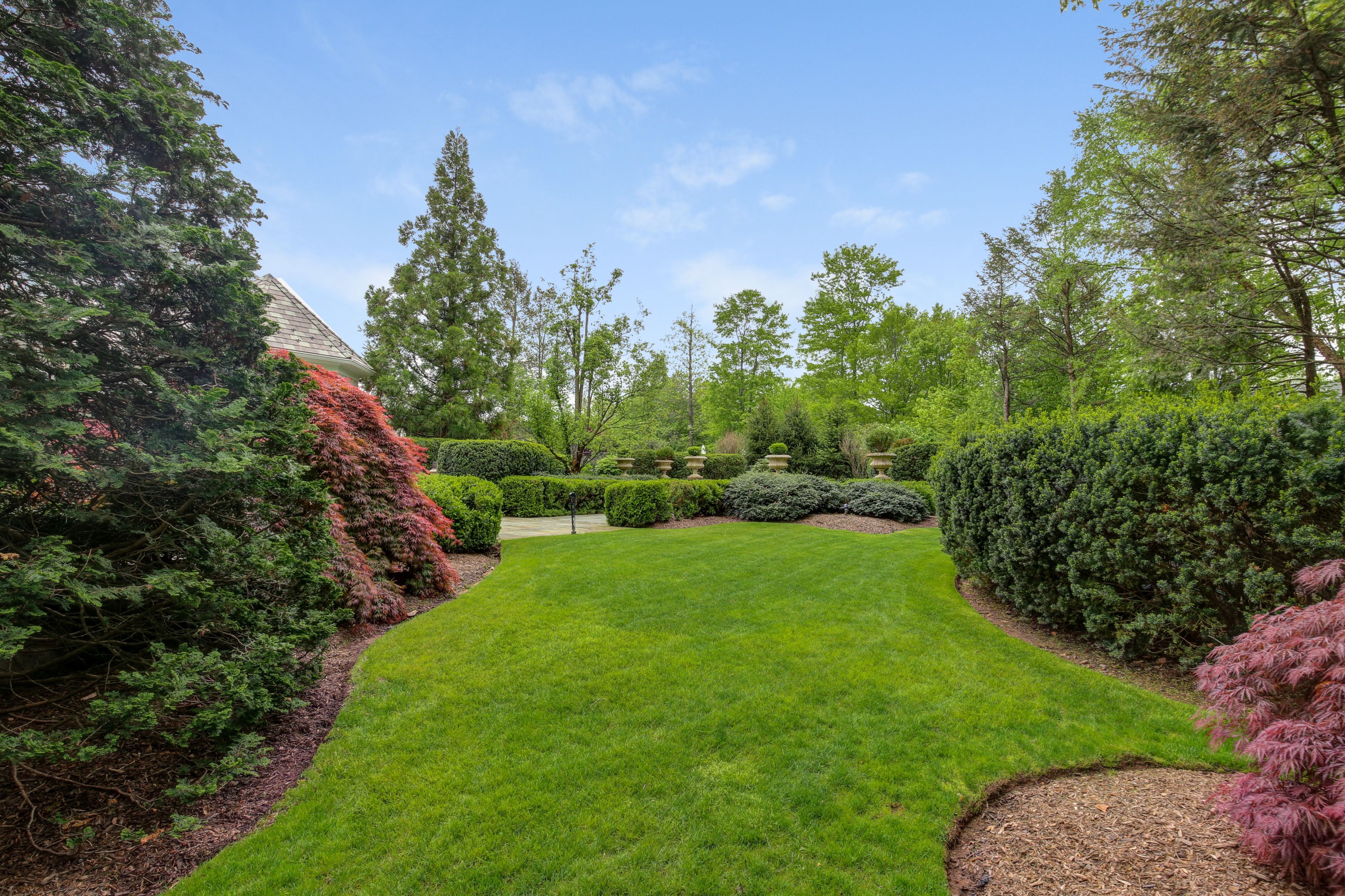 16 Grasmere Court 