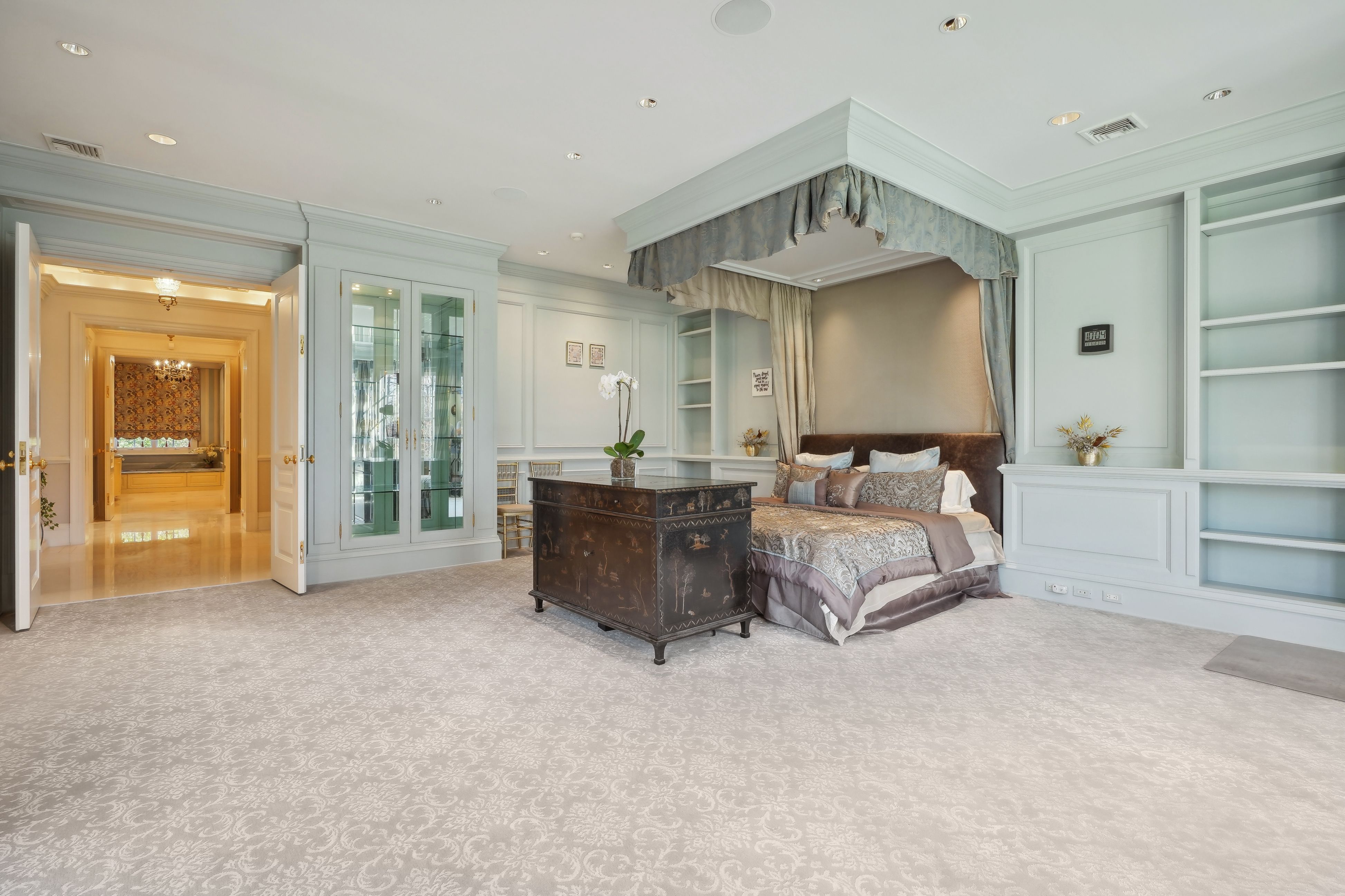 16 Grasmere Court 