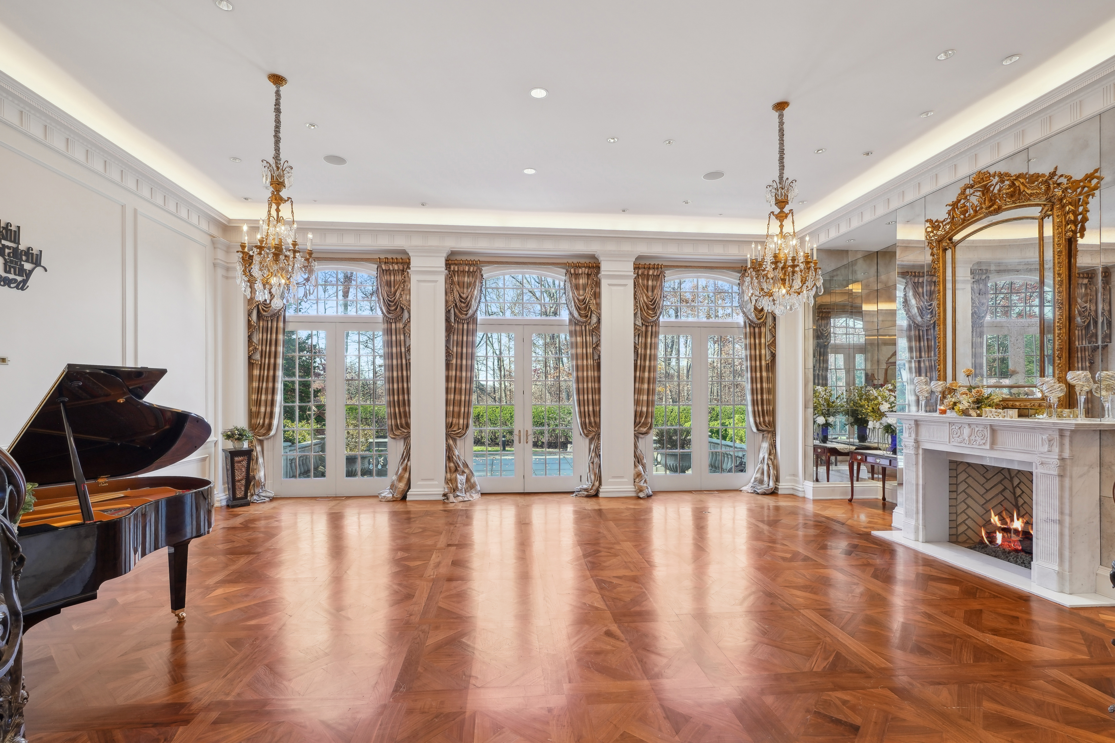16 Grasmere Court 