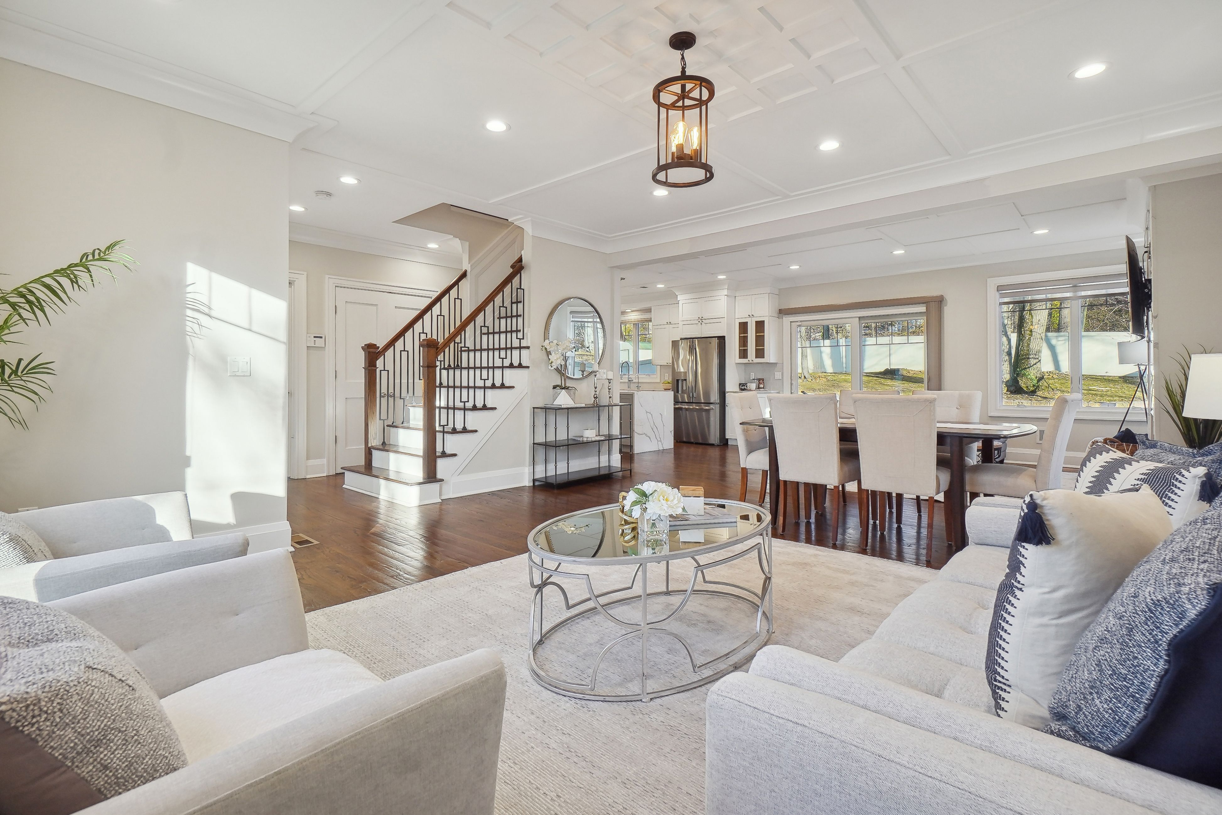 10 Sycamore Avenue 