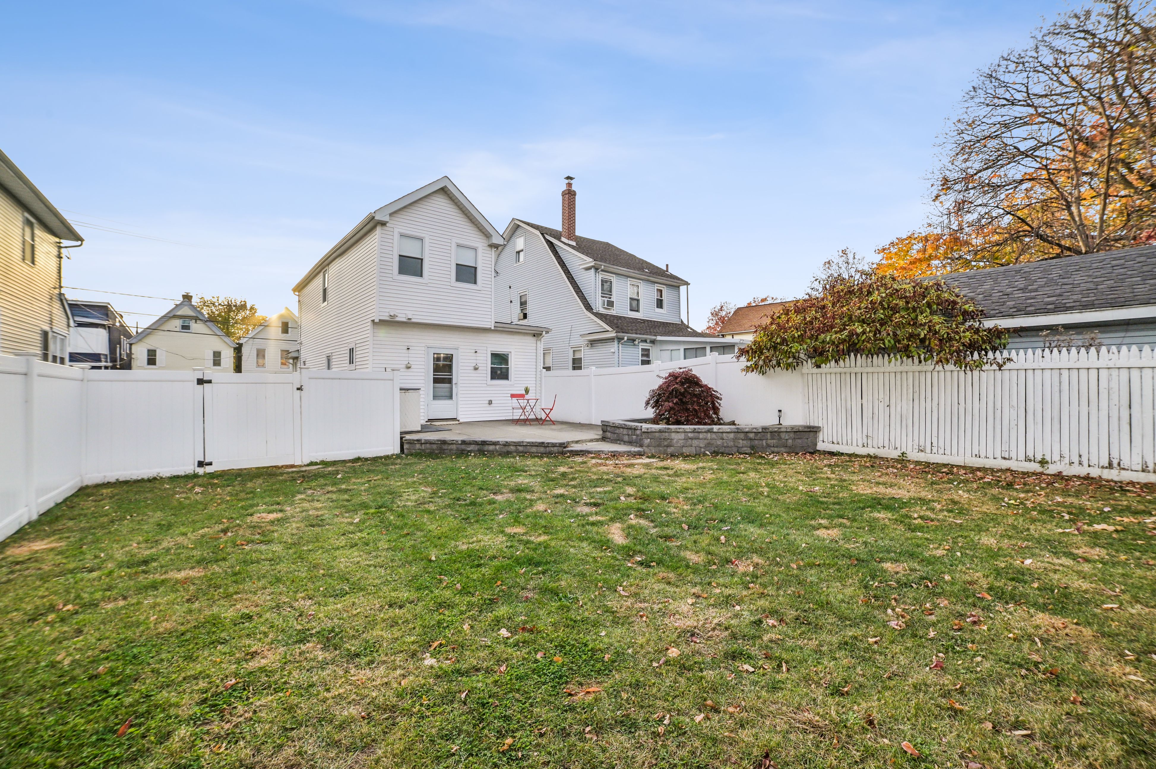 53 Elm Street 