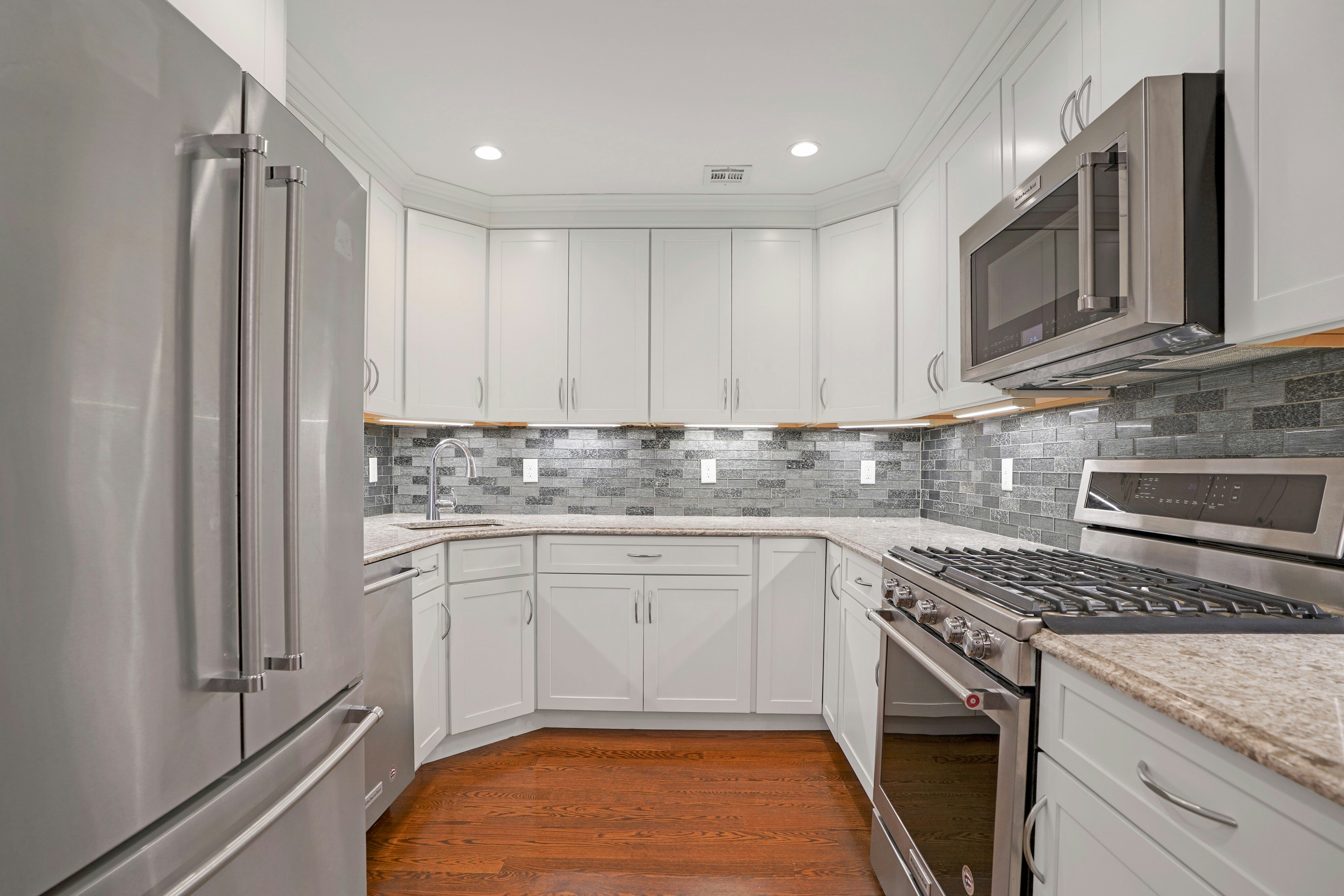 22 Franklin Place, Unit 2A 