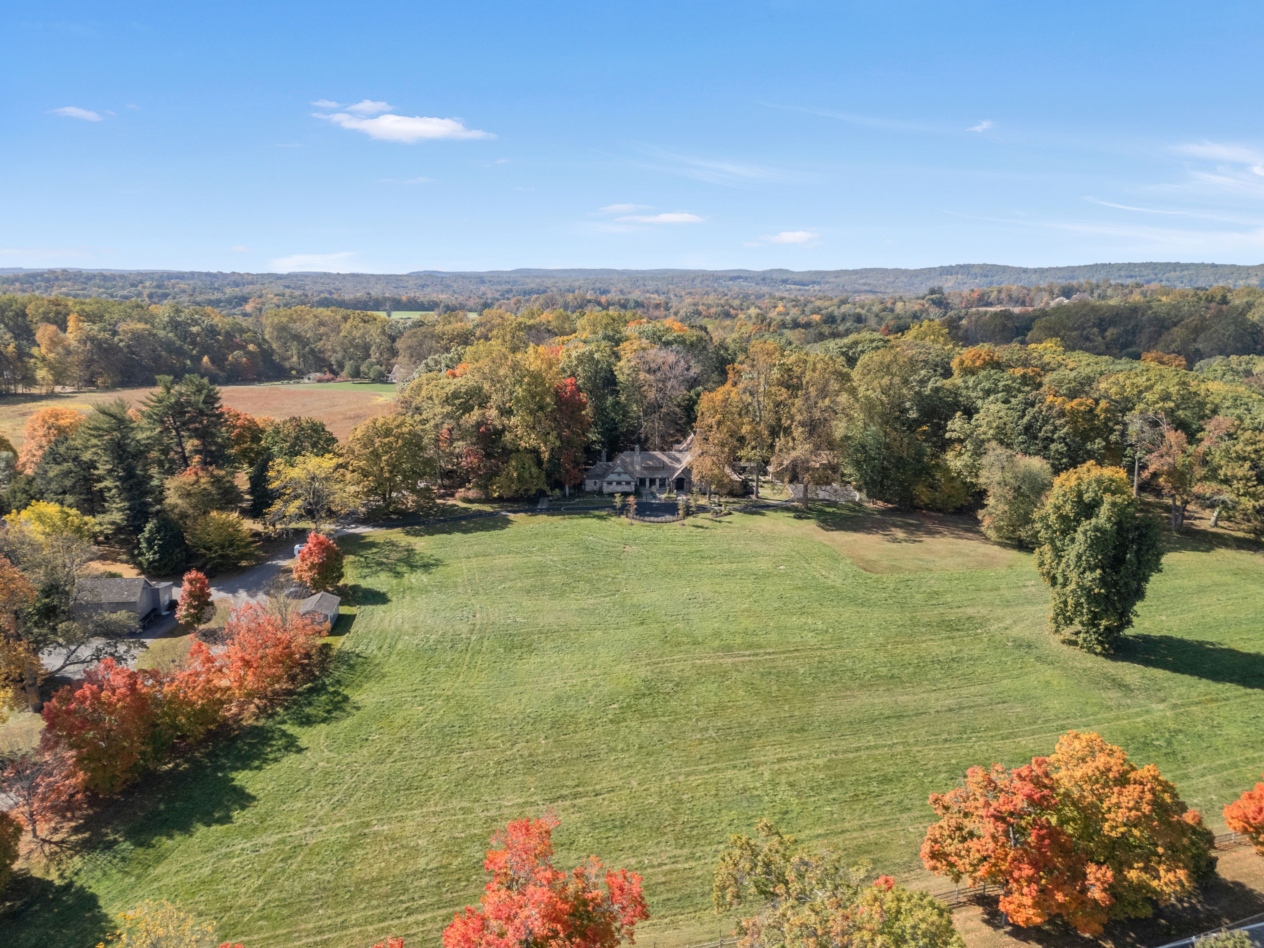 2 Hartley Farms Road 