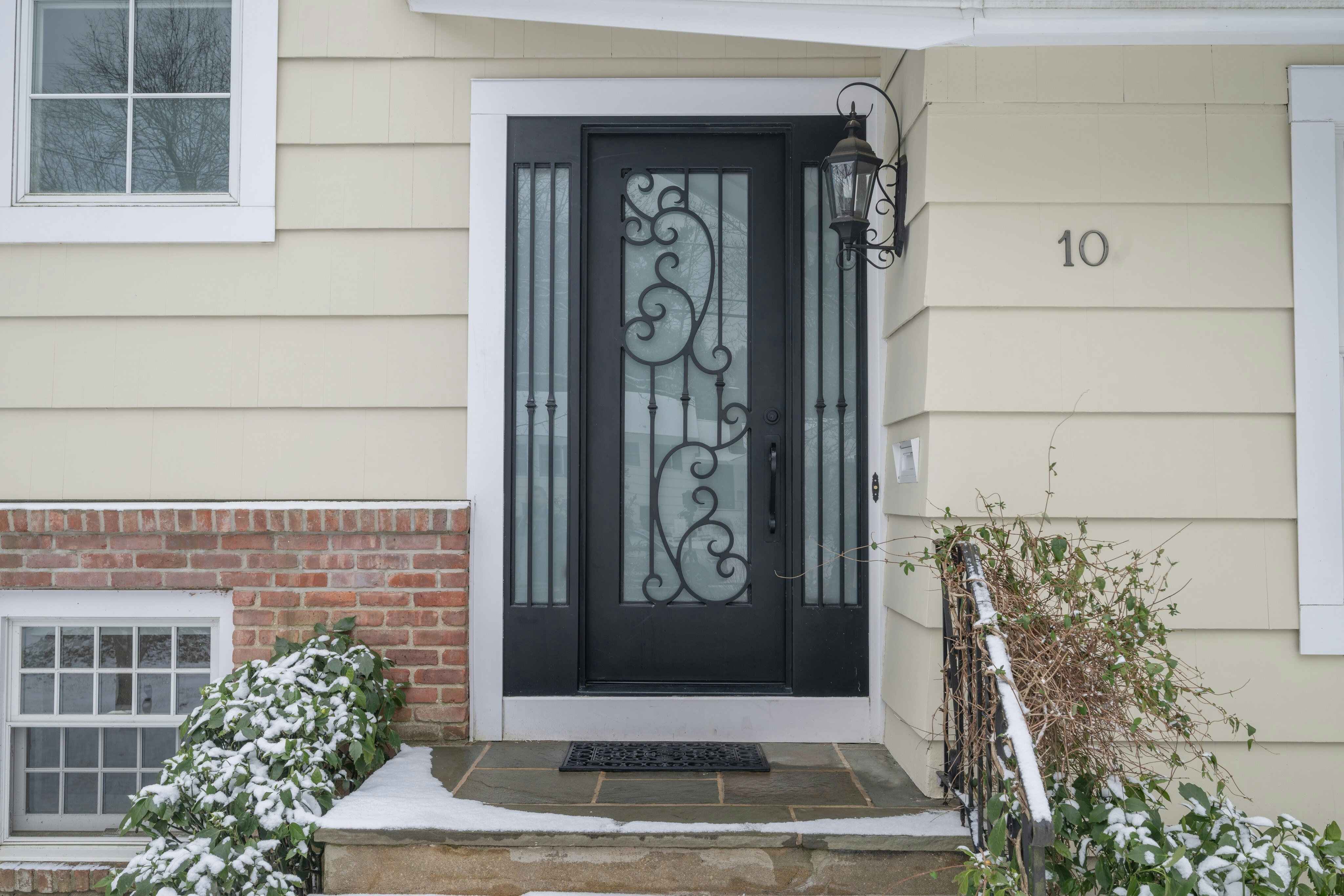 10 Garden Road 