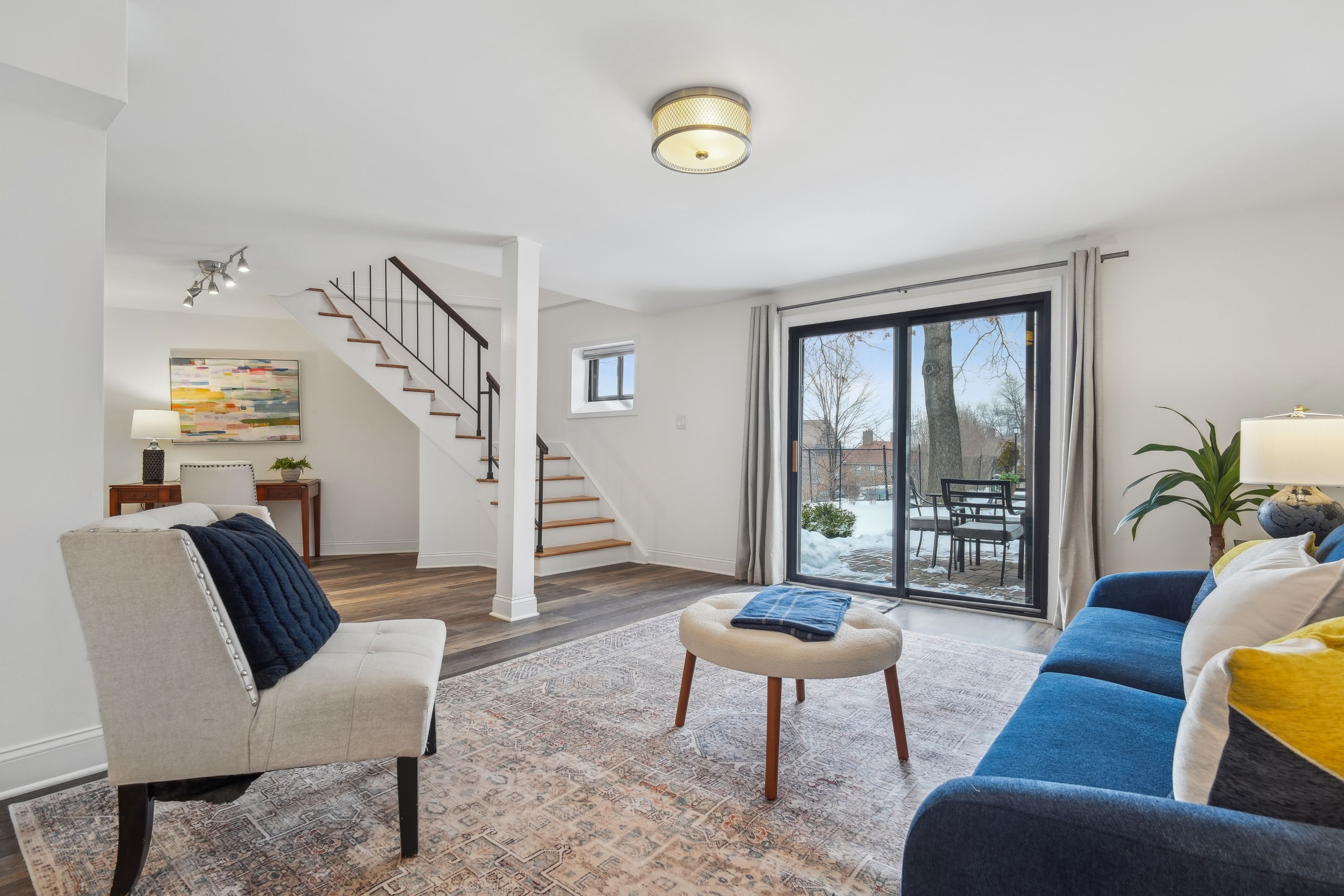 181 Long Hill Road 1-1