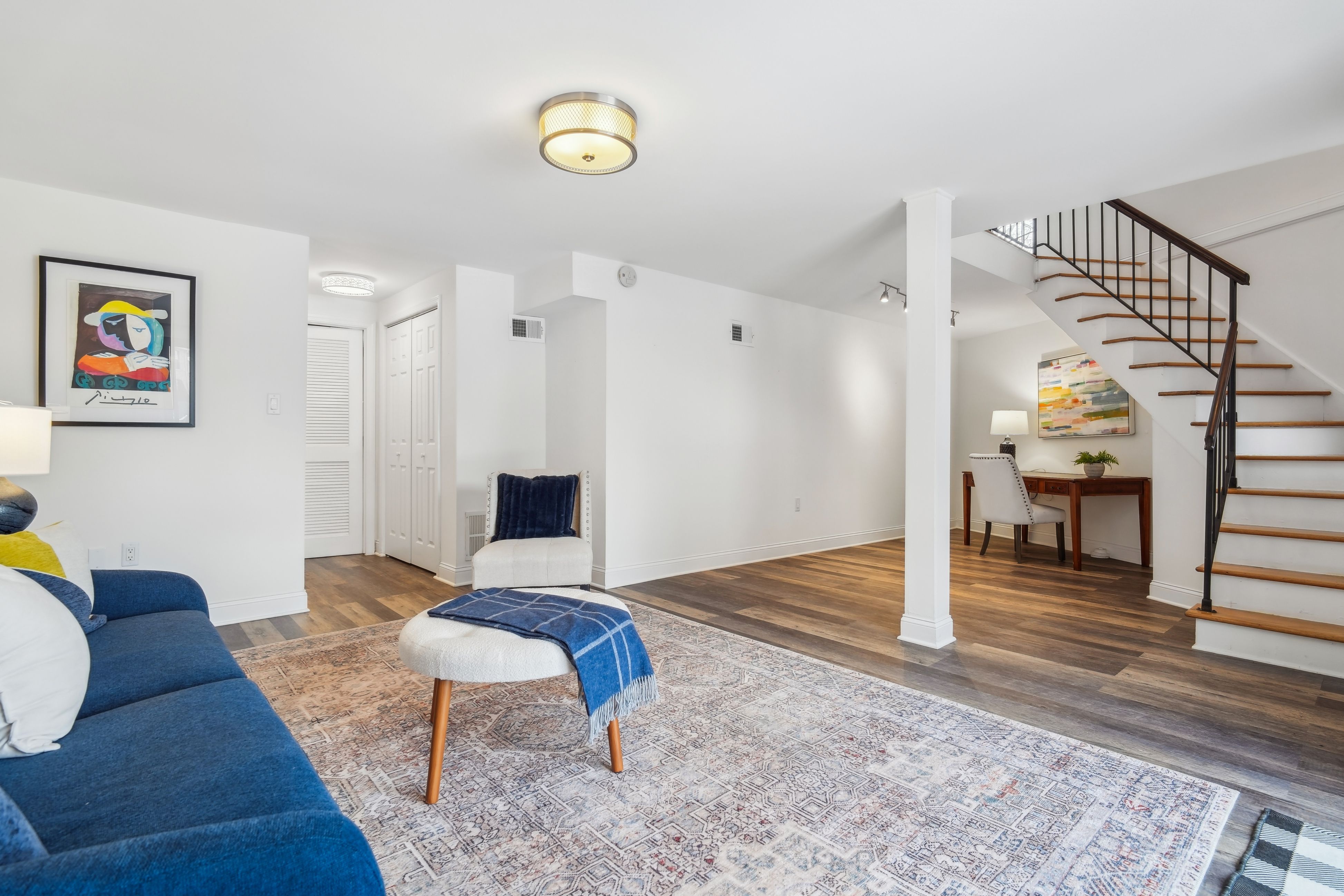 181 Long Hill Road 1-1