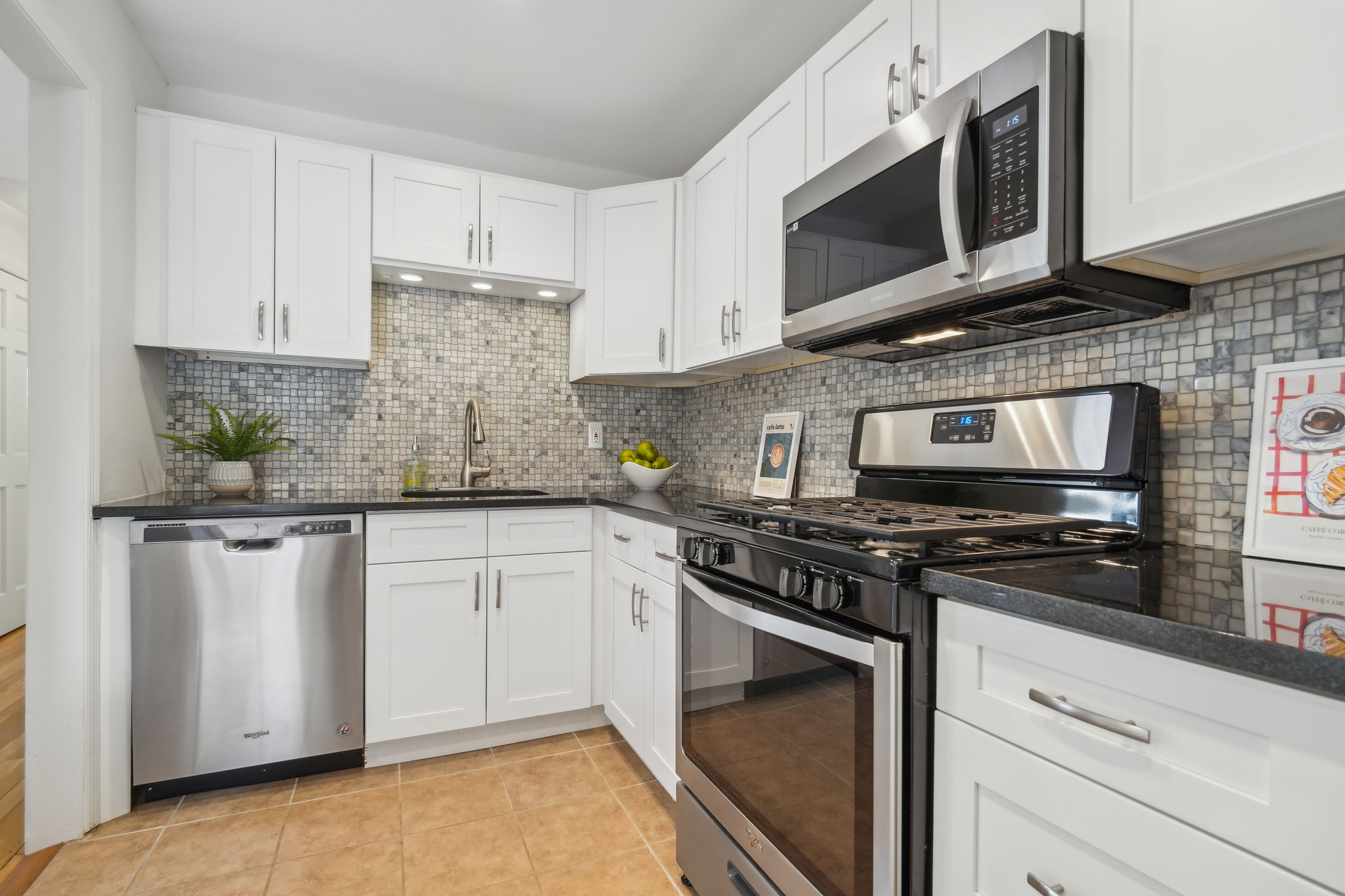 181 Long Hill Road 1-1