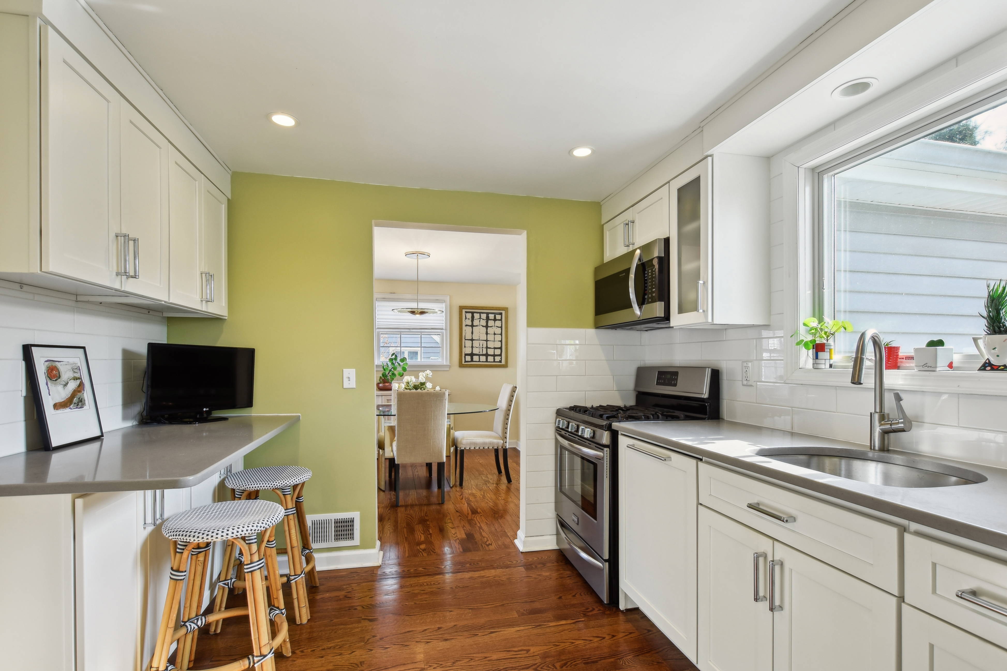 11 Brookside Terrace 