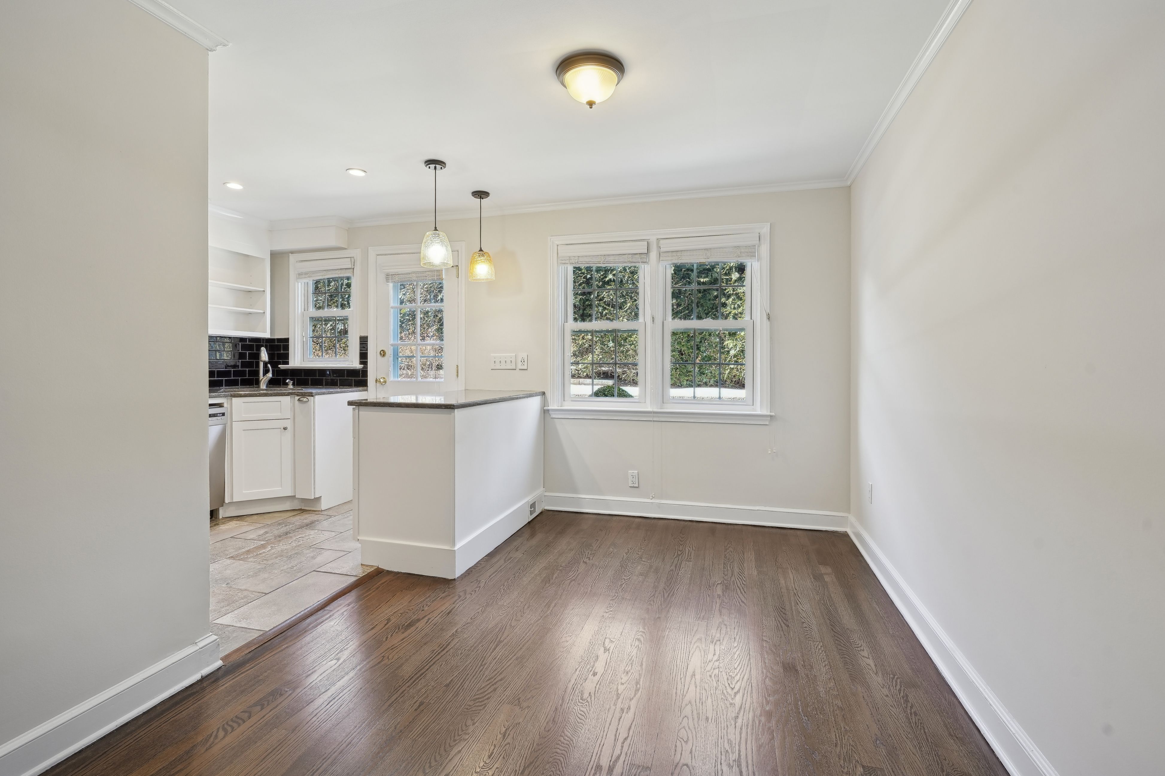 66 New England Avenue, Unit 13 