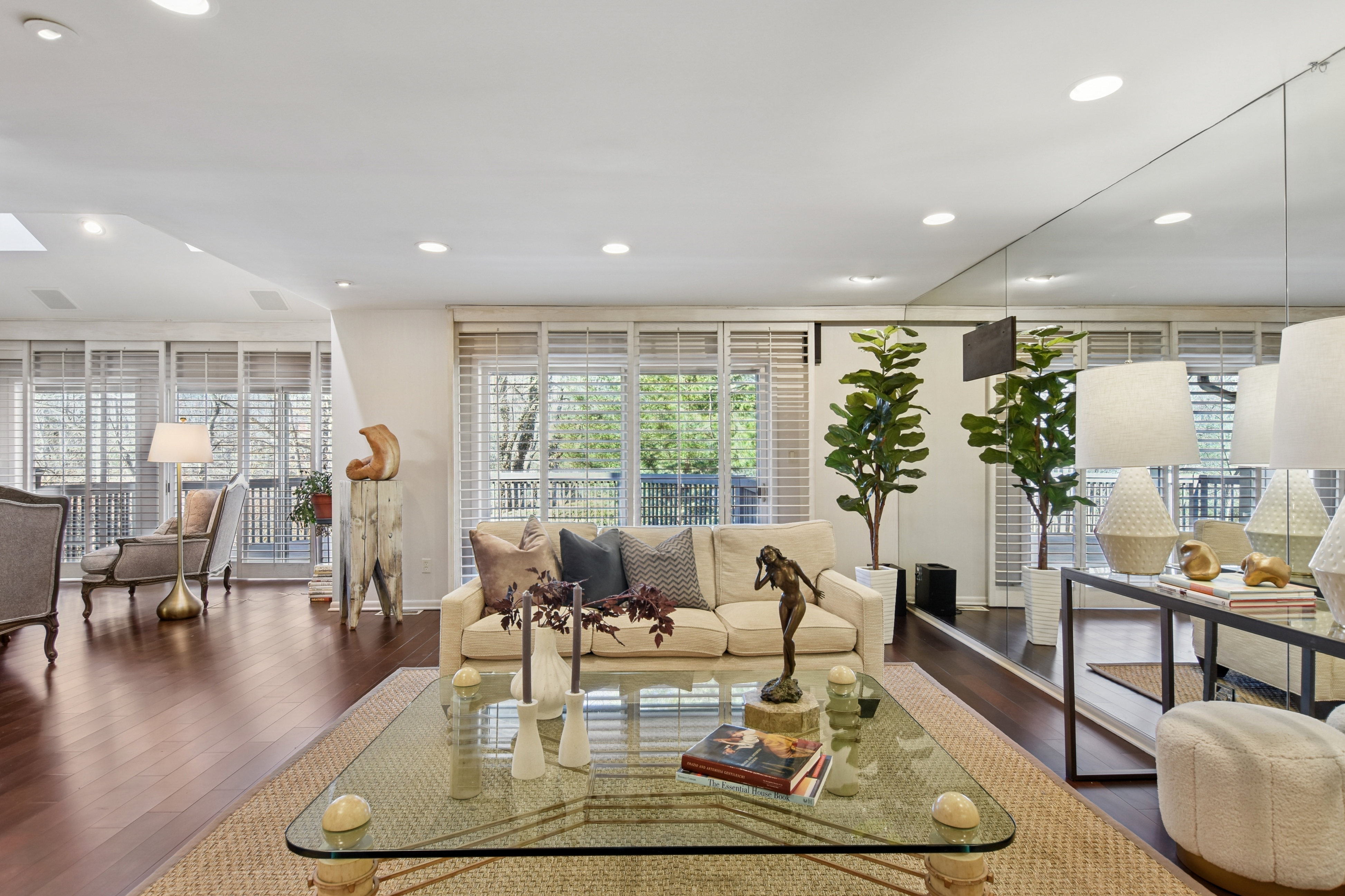 106 Barringer Court 