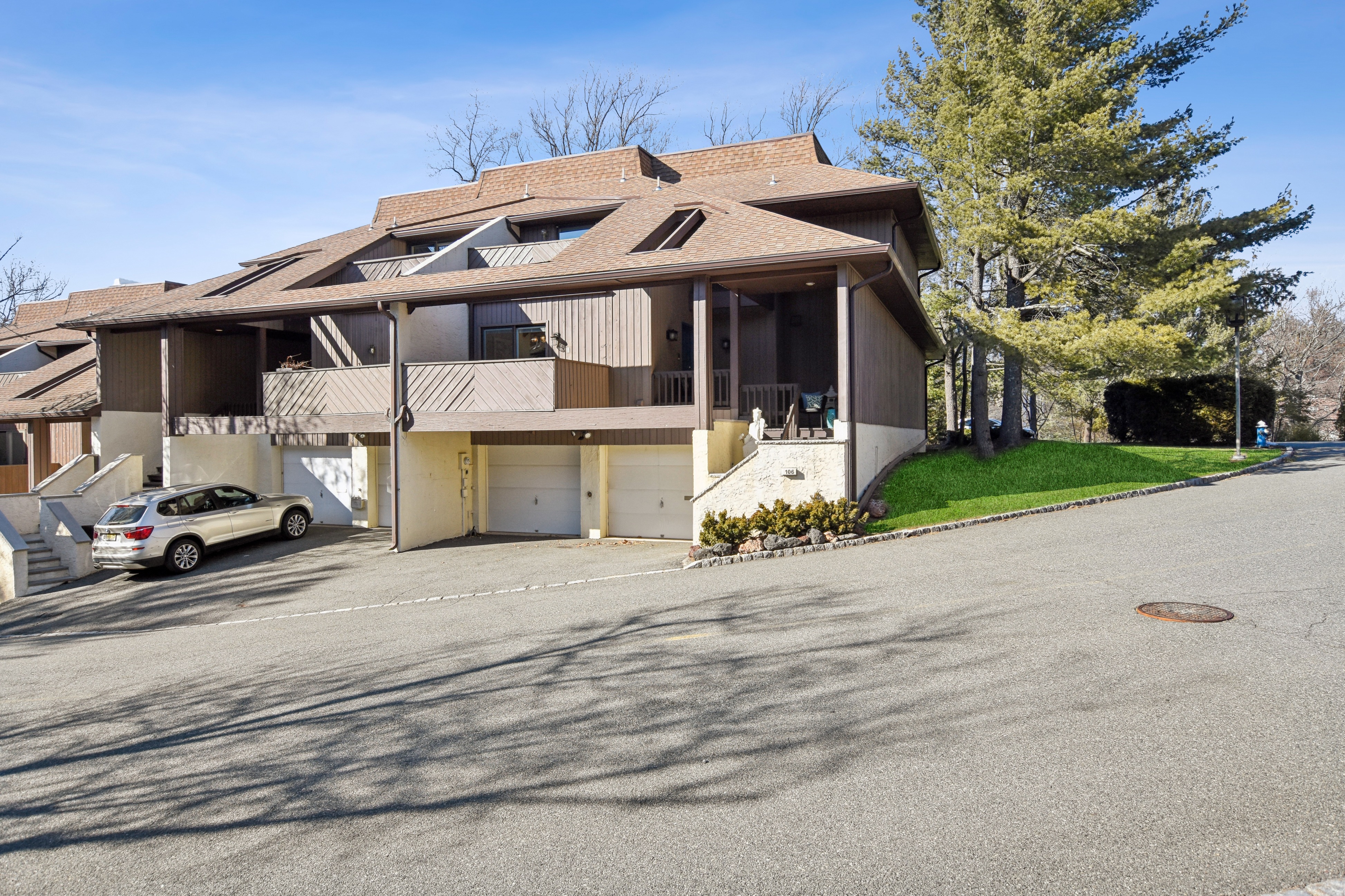 106 Barringer Court 