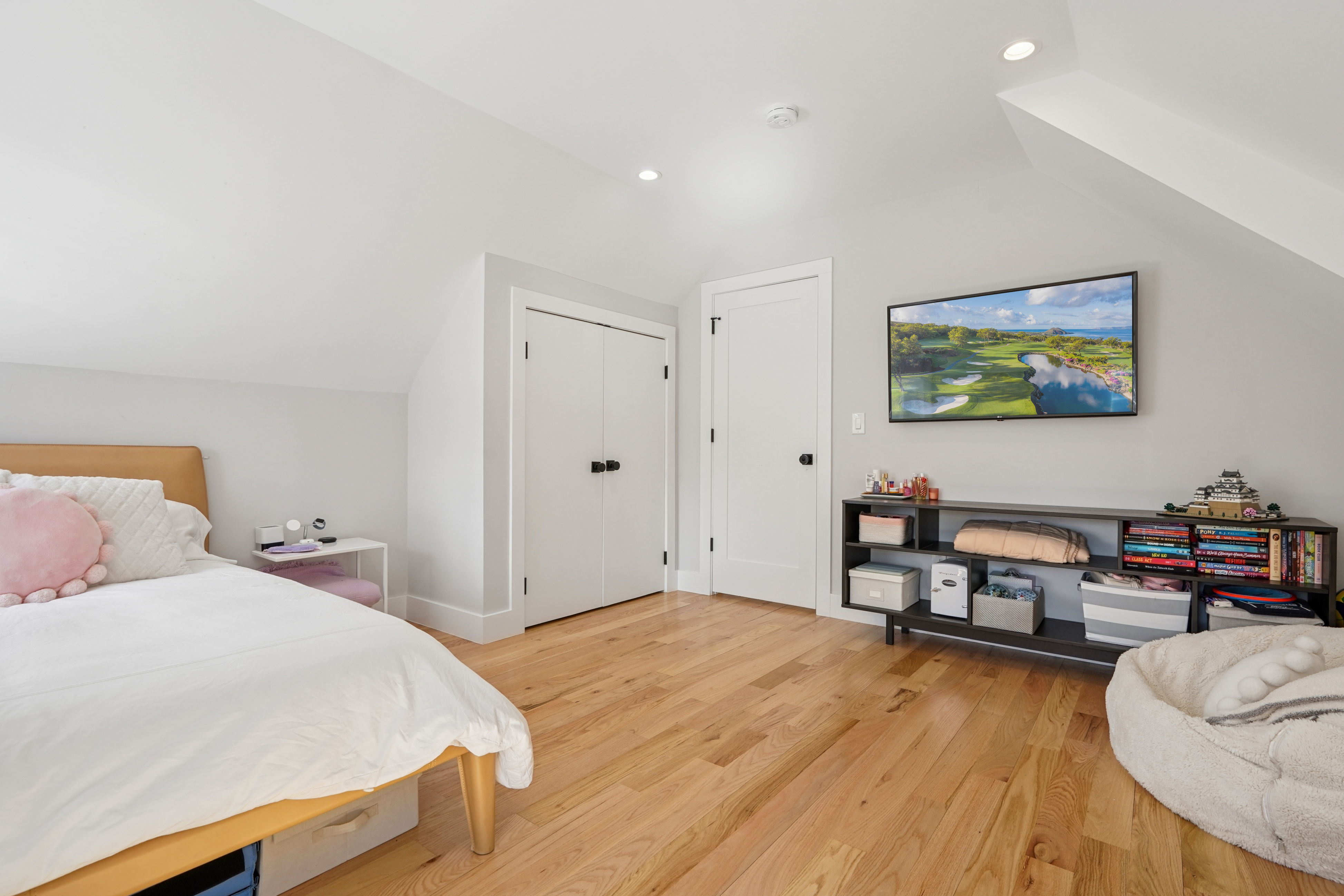 12 Pierson Place 