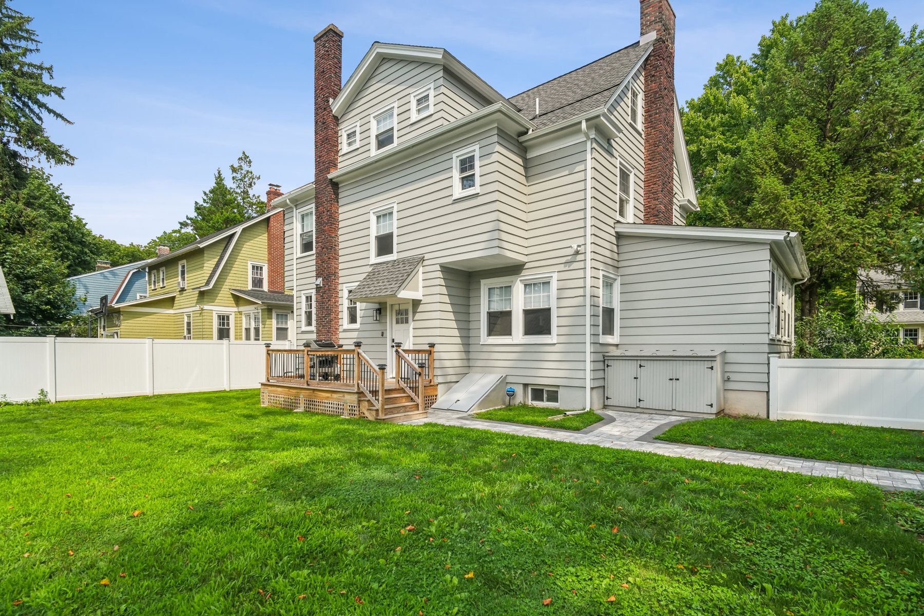 12 Pierson Place 